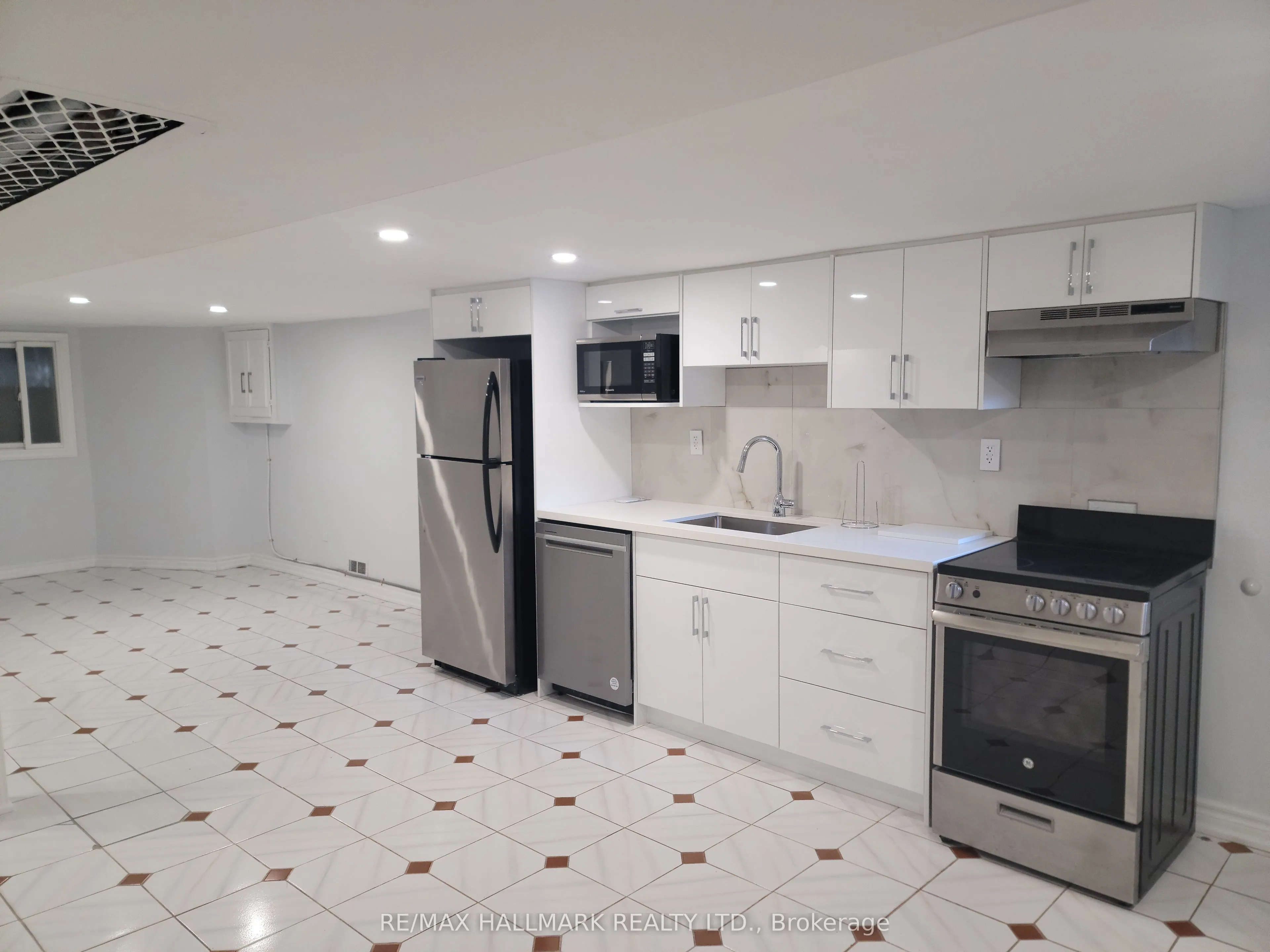 Property For Lease | C12869196