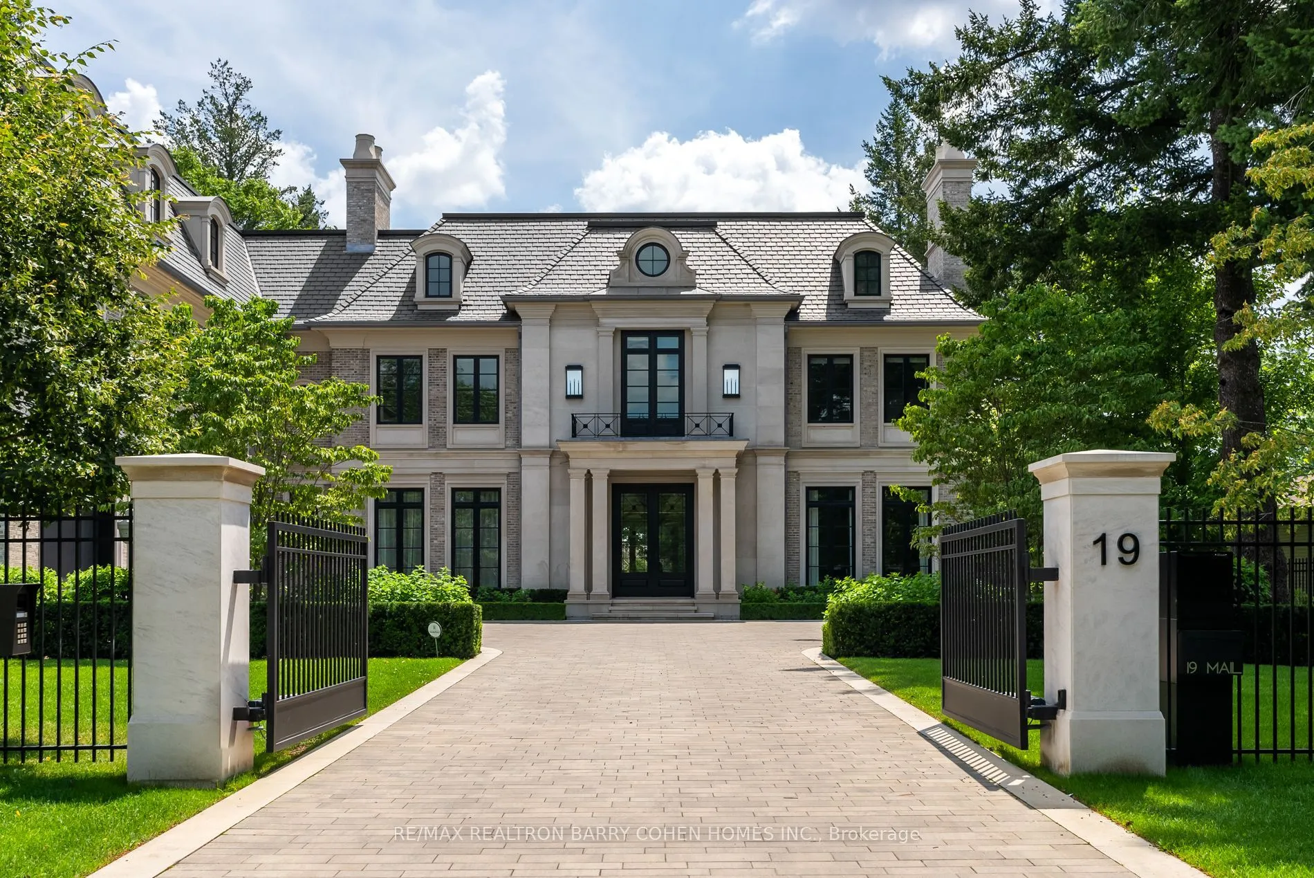 Detached Home For Sale | C12870578