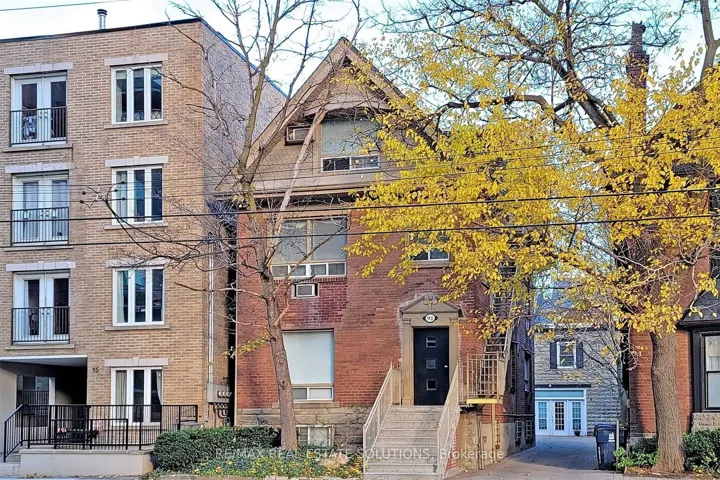 93  Spadina  Road, Toronto C02, ON M5R 2T1