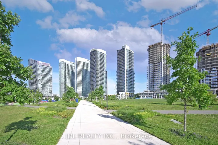95  Mc Mahon  Drive, Toronto C15, ON M2K 0H1