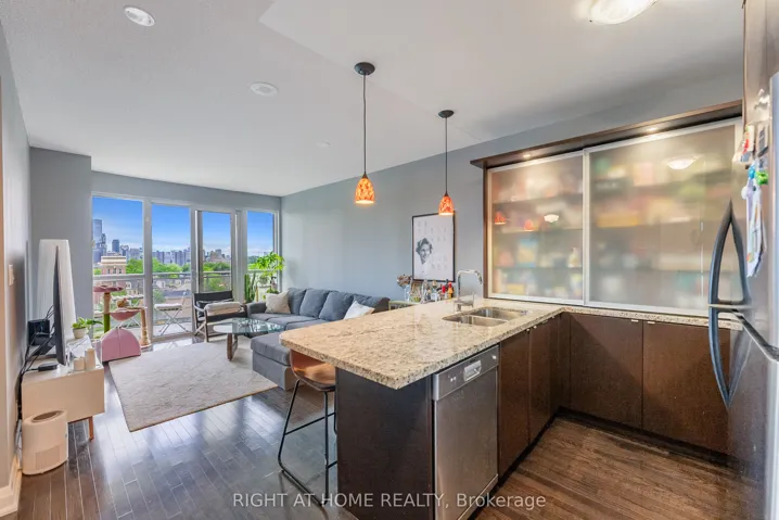 1430  Yonge  Street, Toronto C02, ON M4T 1Y6