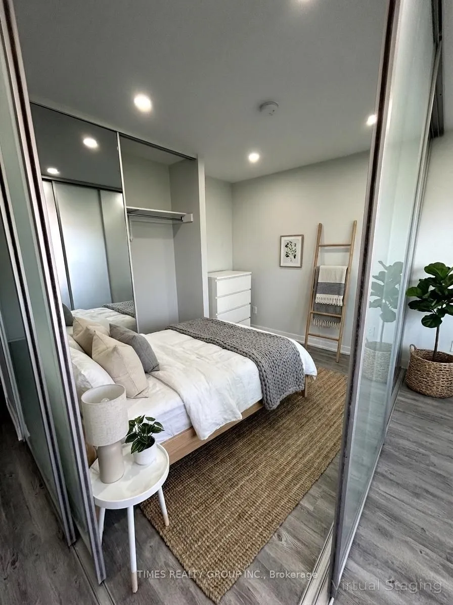 Multiplex For Lease | C12882984