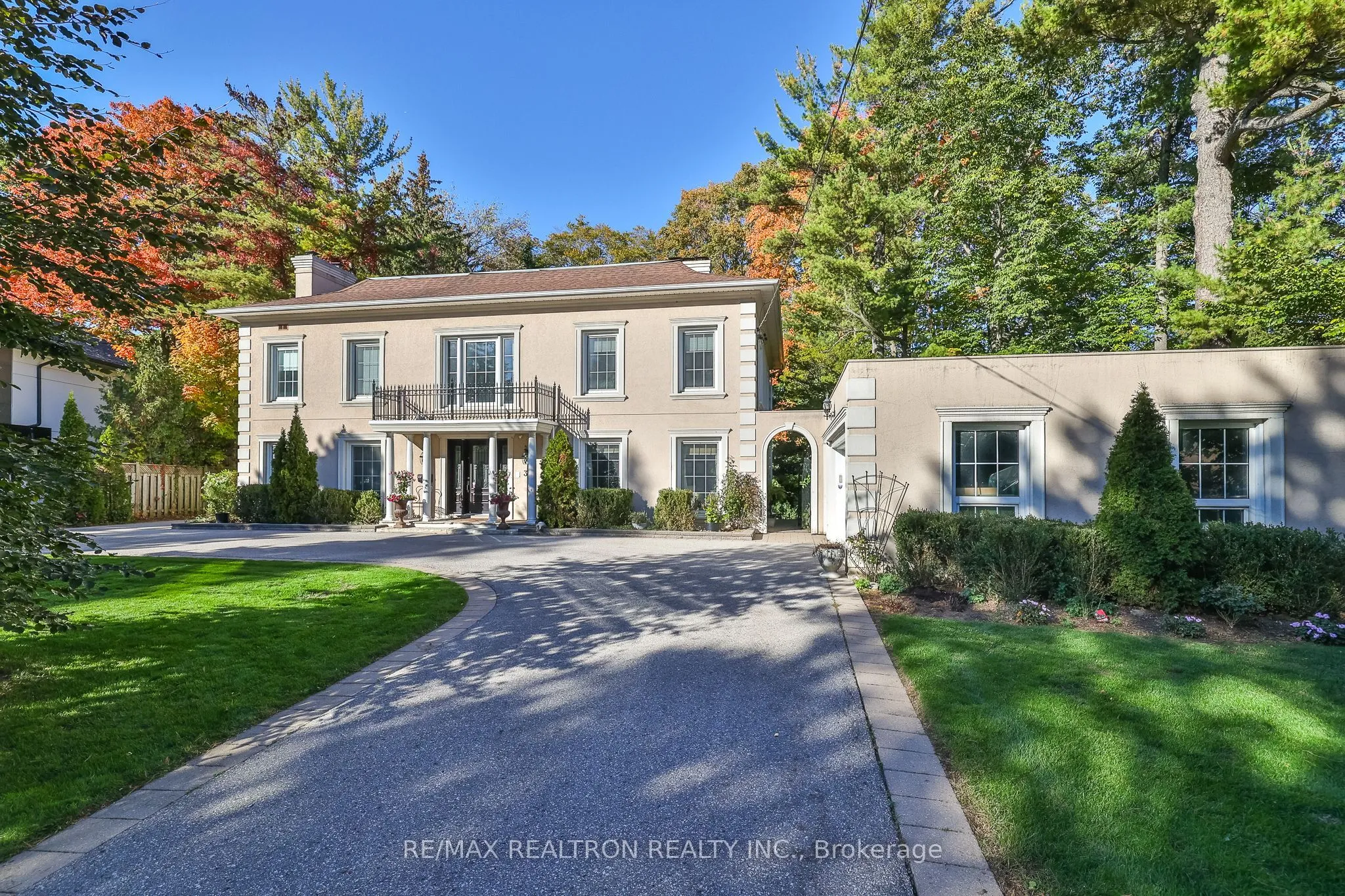 Detached Home For Sale | C12884140
