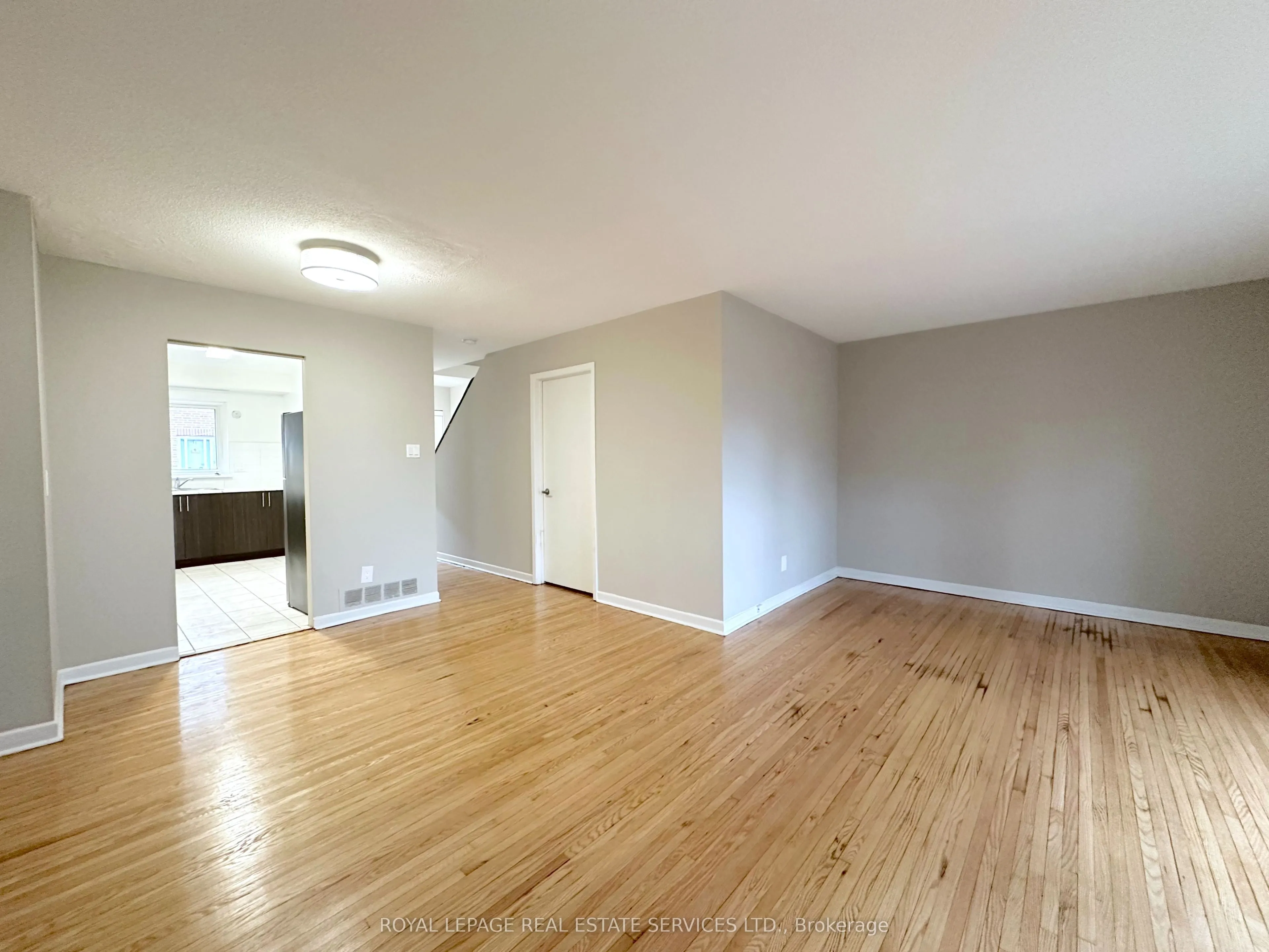 Link Property For Lease | C12894822