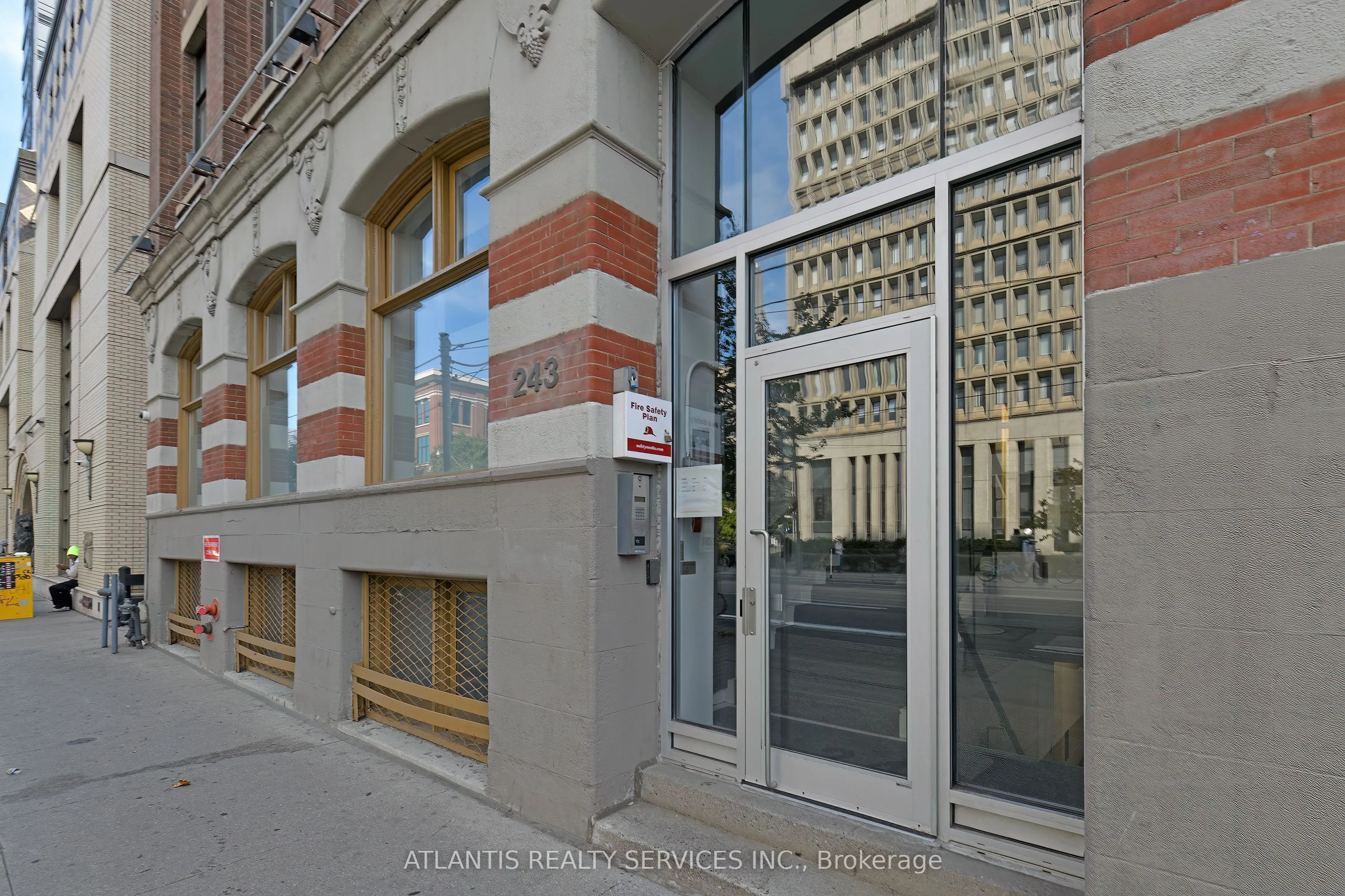 Office For Lease | C12895764