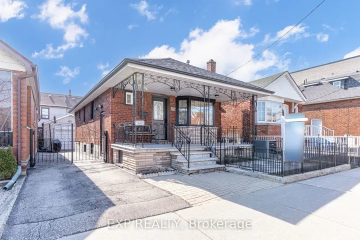 436  Oakwood  Avenue, Toronto C03, ON M6E 2W5