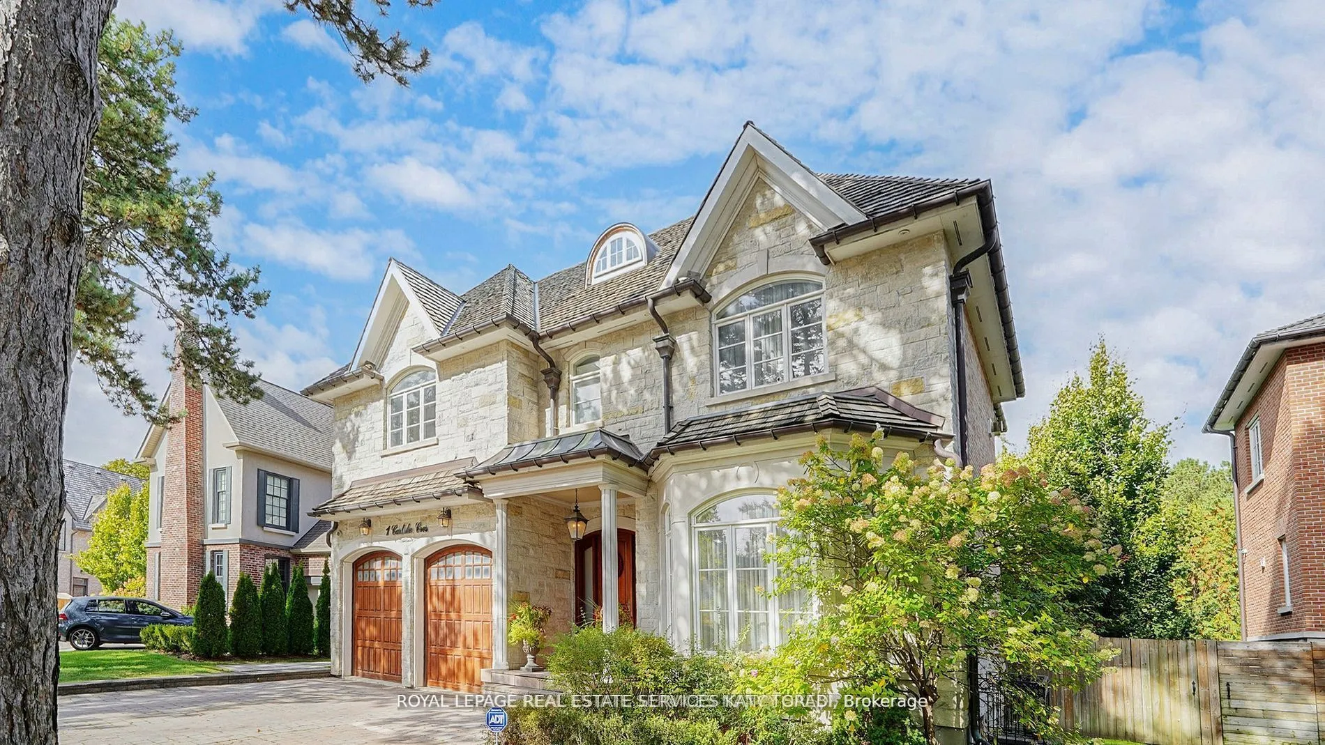Detached Home For Sale | C12904762