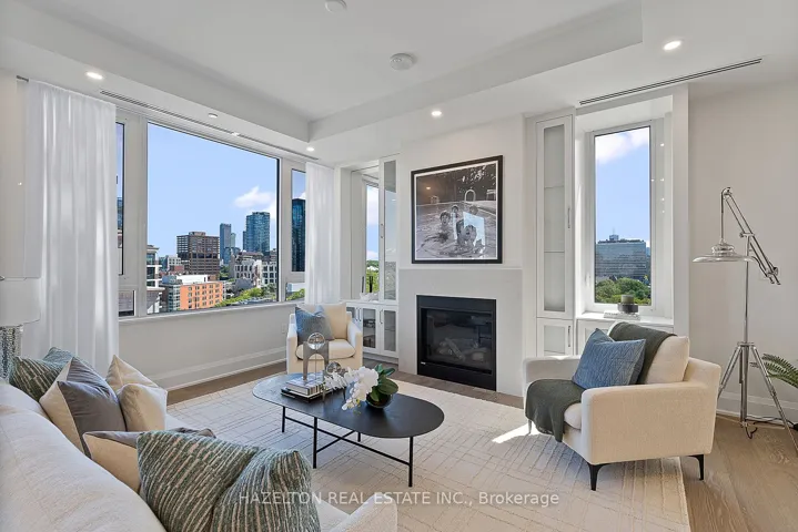Gas fireplace in the living room