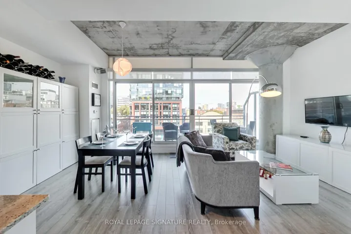 66  Portland  Street, Toronto C01, ON M5V 2M6