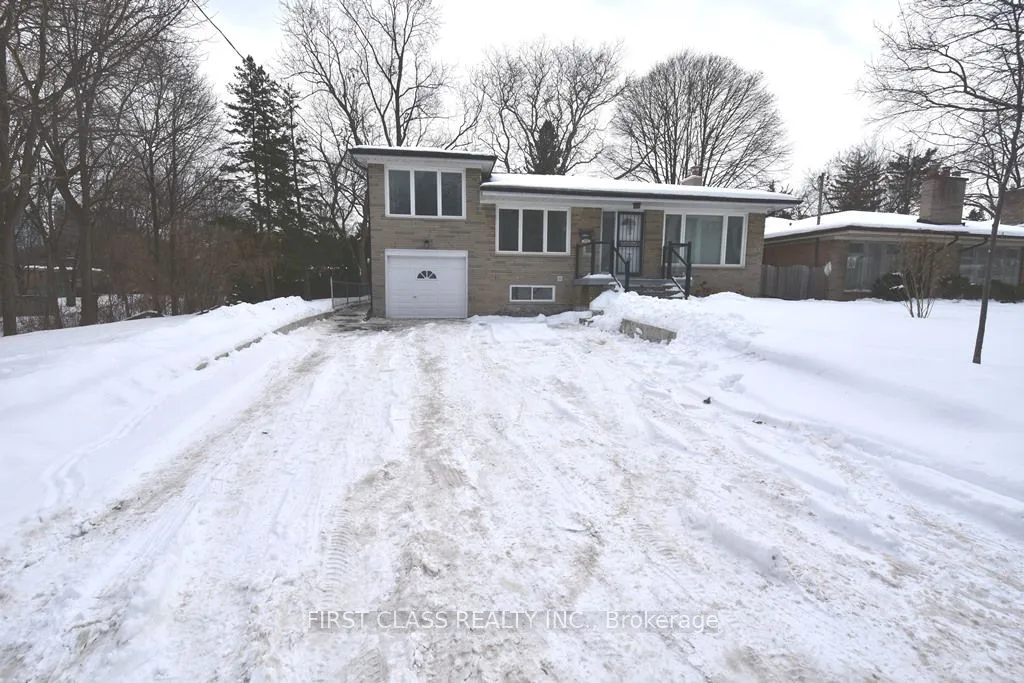 Detached Home For Lease | C12918996