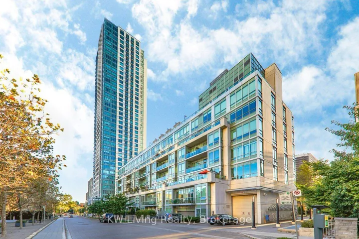 120  Homewood  Avenue, Toronto C08, ON M4Y 2J3