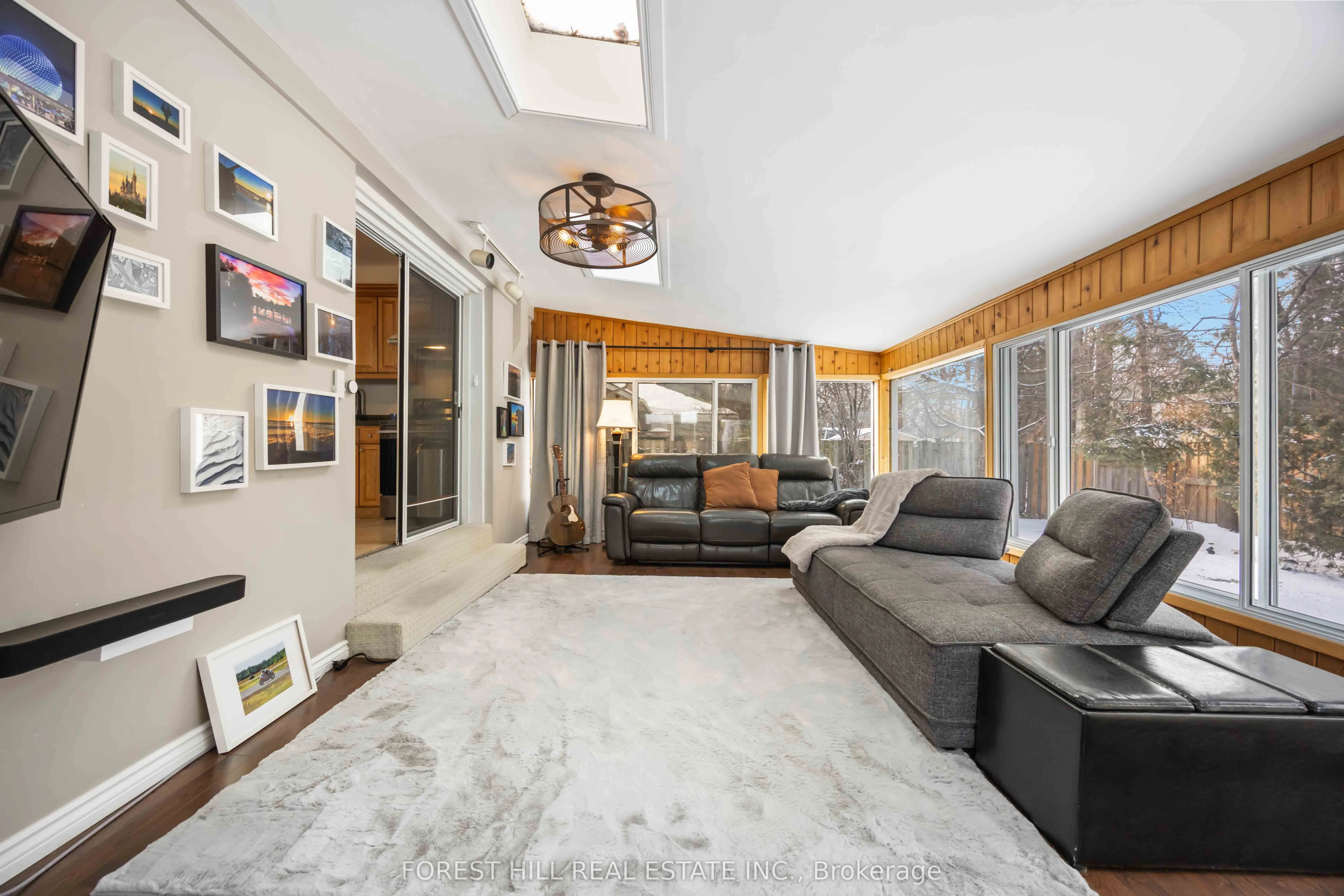 Detached Home For Sale | C12921590