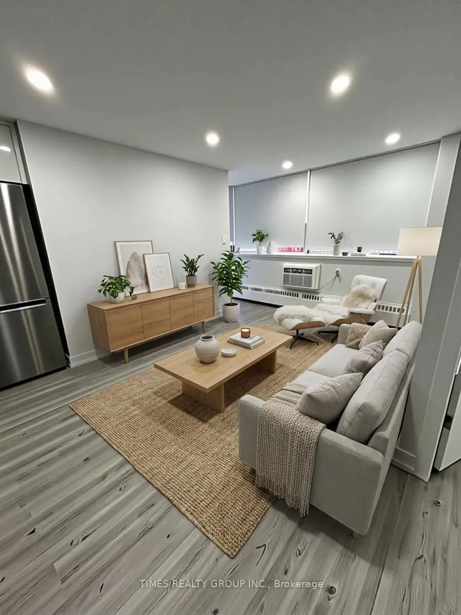 Multiplex For Lease | C12924902