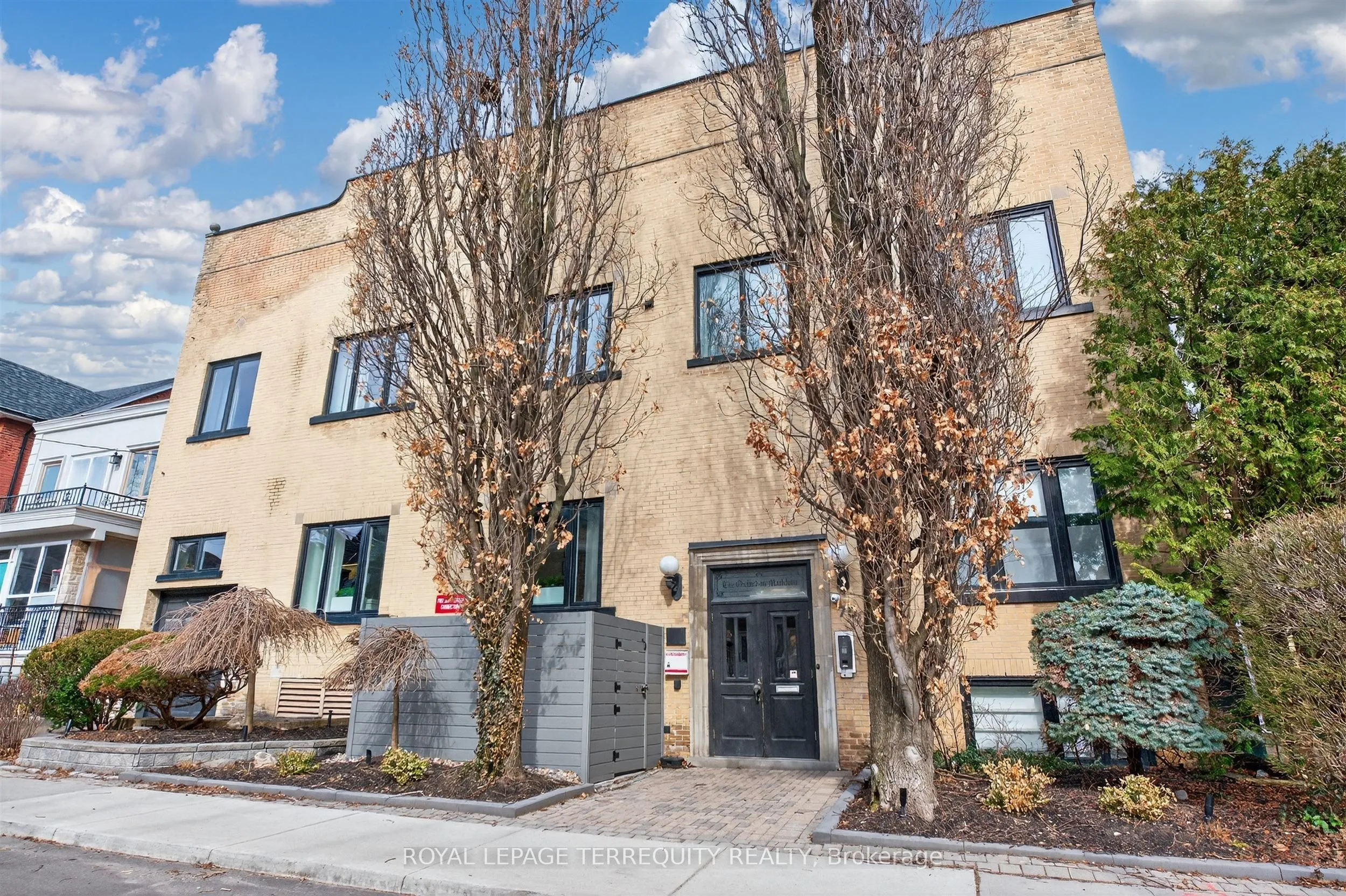 Property For Sale | C12930566