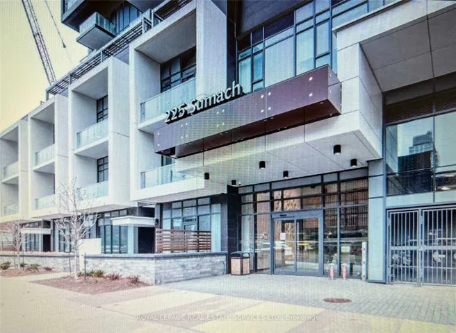 225  Sumach  Street, Toronto C08, ON M5A 0P8