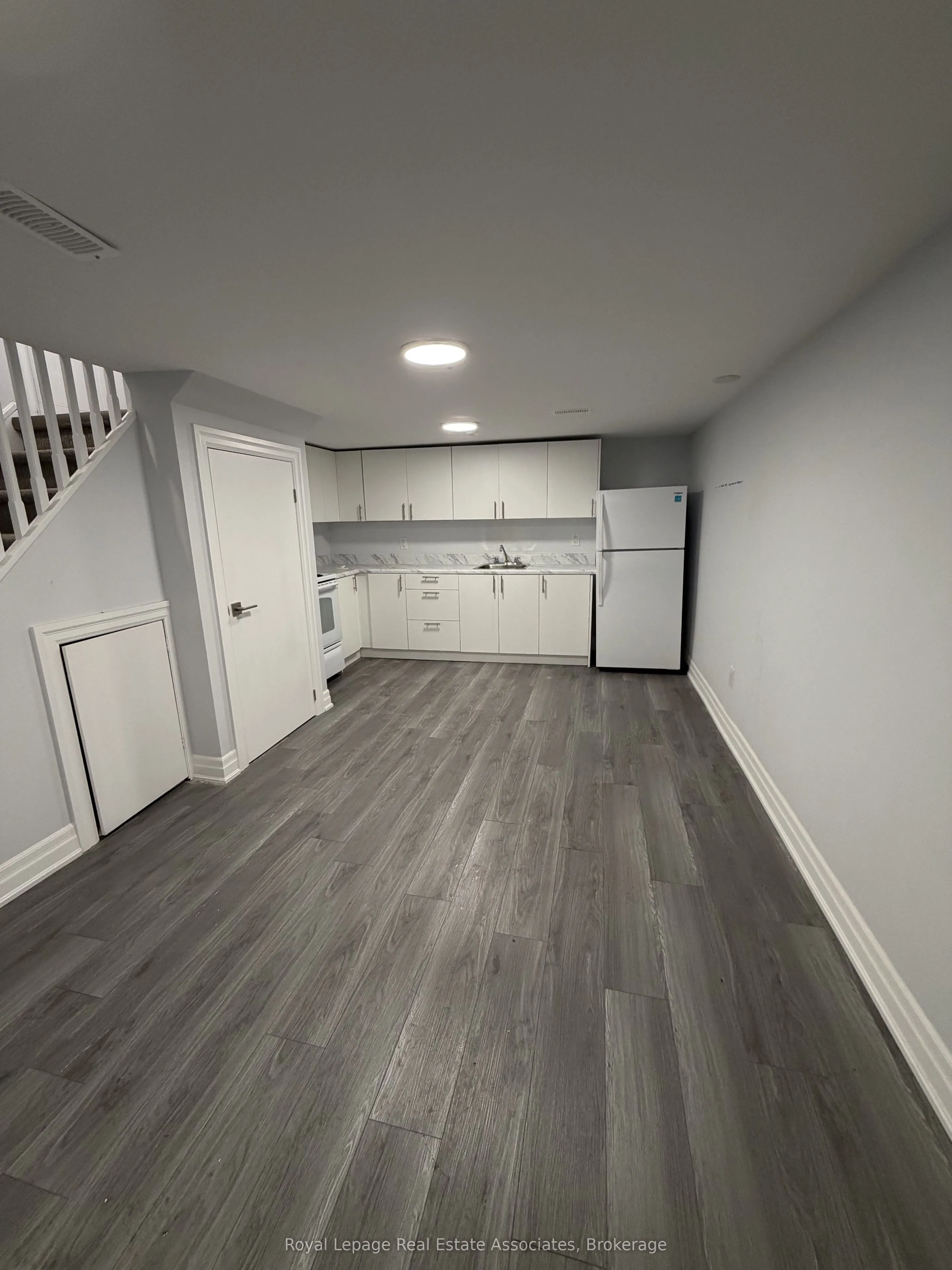 Detached Home For Lease | C12937616