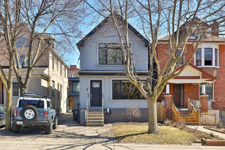 163  Wychwood  Avenue, Toronto C03, ON M6C 2T4