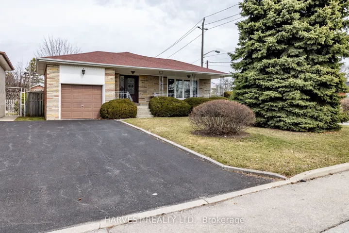 92  Acton  Avenue, Toronto C06, ON M3H 4H3