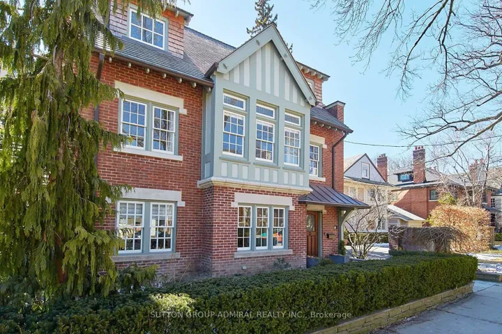 63  Highland  Avenue, Toronto C09, ON M4W 2A2