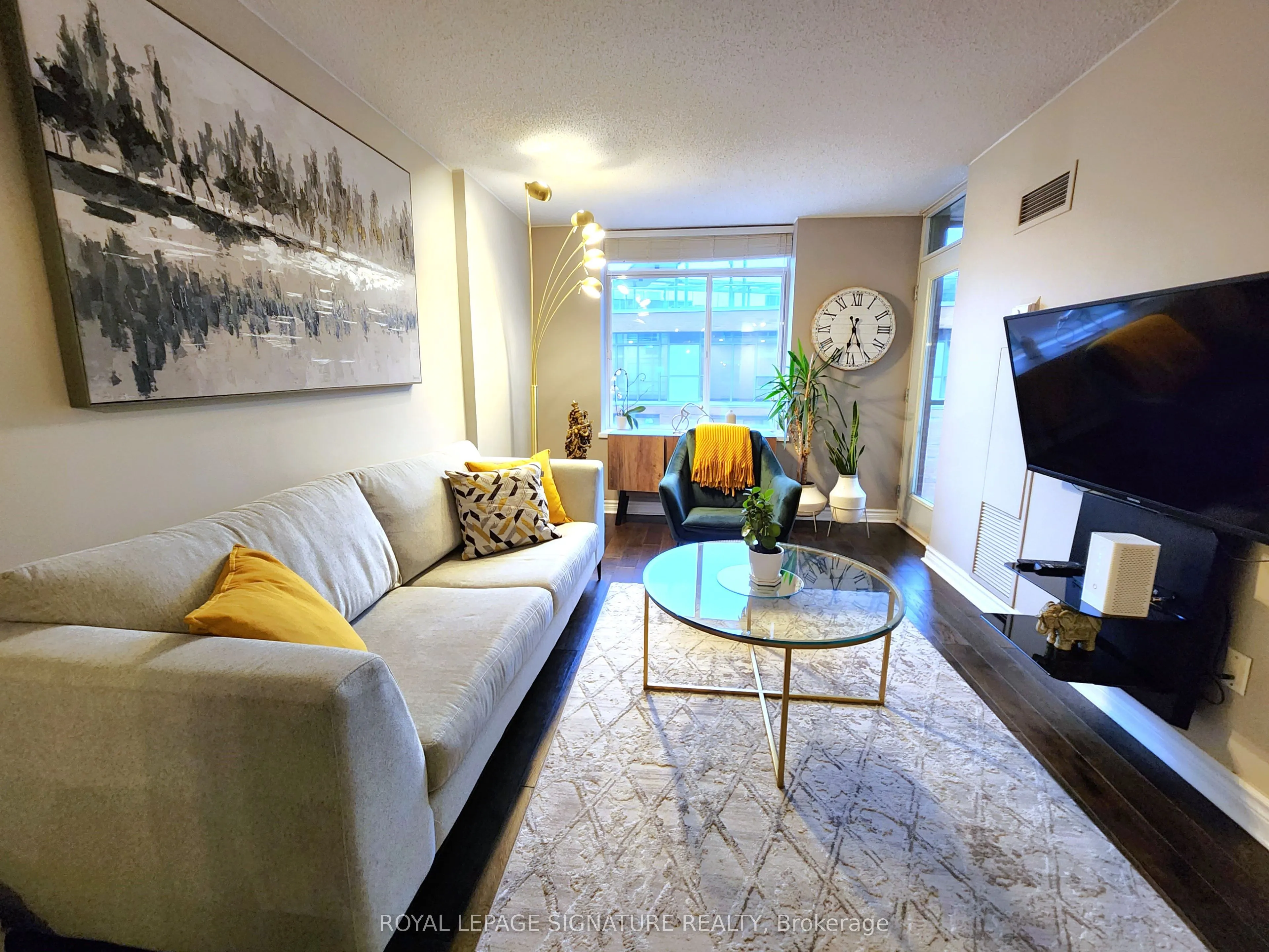 Property For Lease | C12960606
