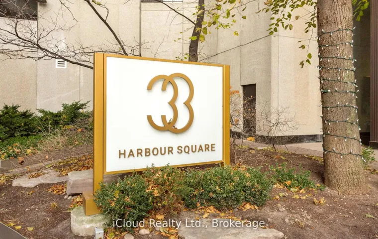 33  Harbour  Square, Toronto C01, ON M5J 2G2