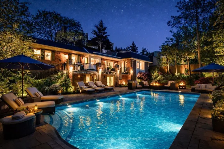 6  Penwood S Crescent, Toronto C13, ON M3B 2B9