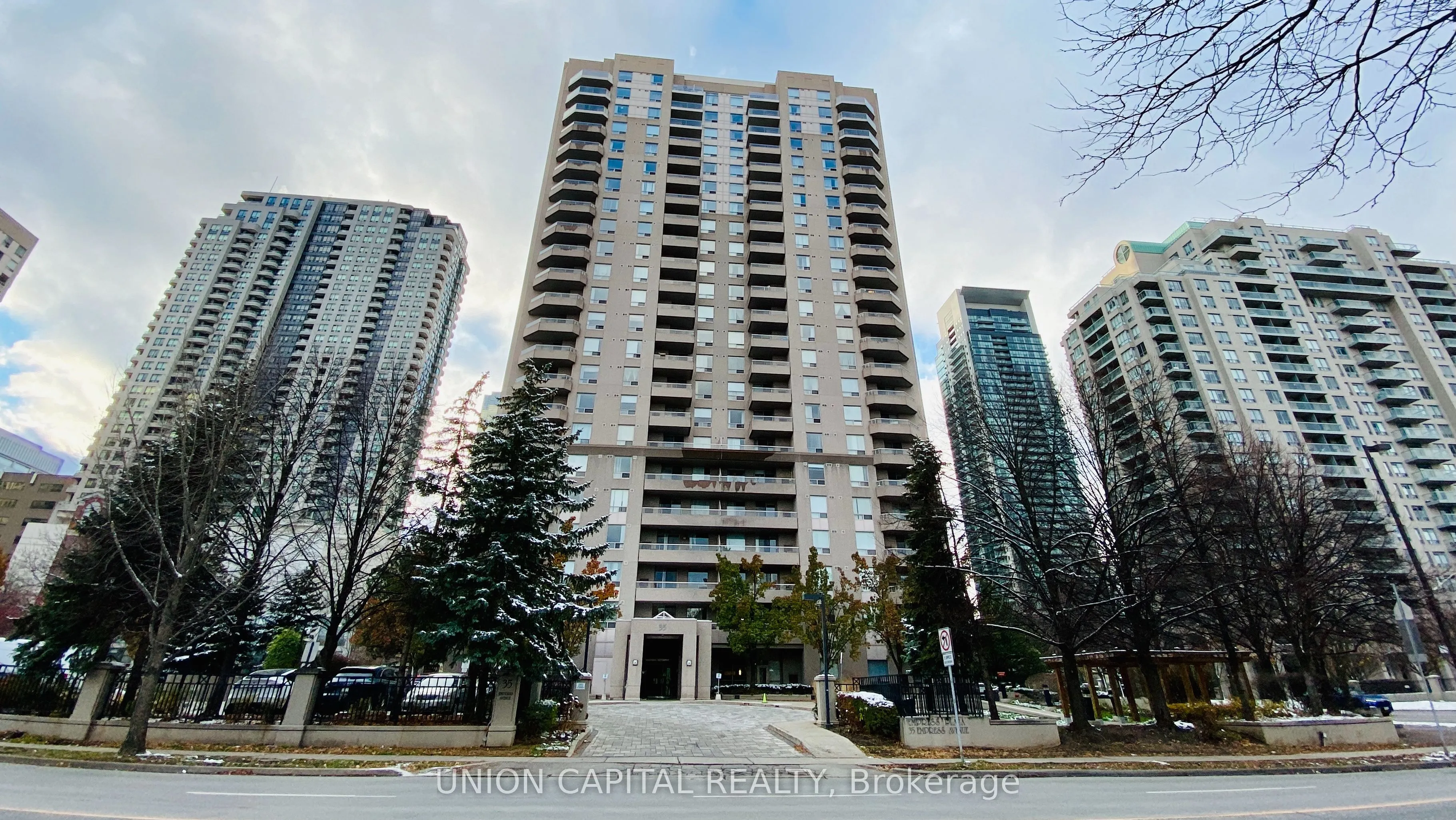 Property For Lease | C12965698