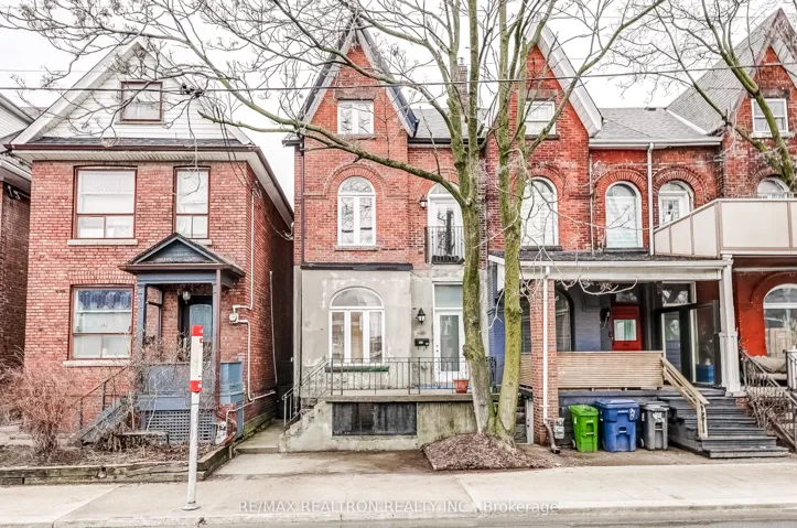 588  Ossington  Avenue, Toronto C01, ON M6G 3T5