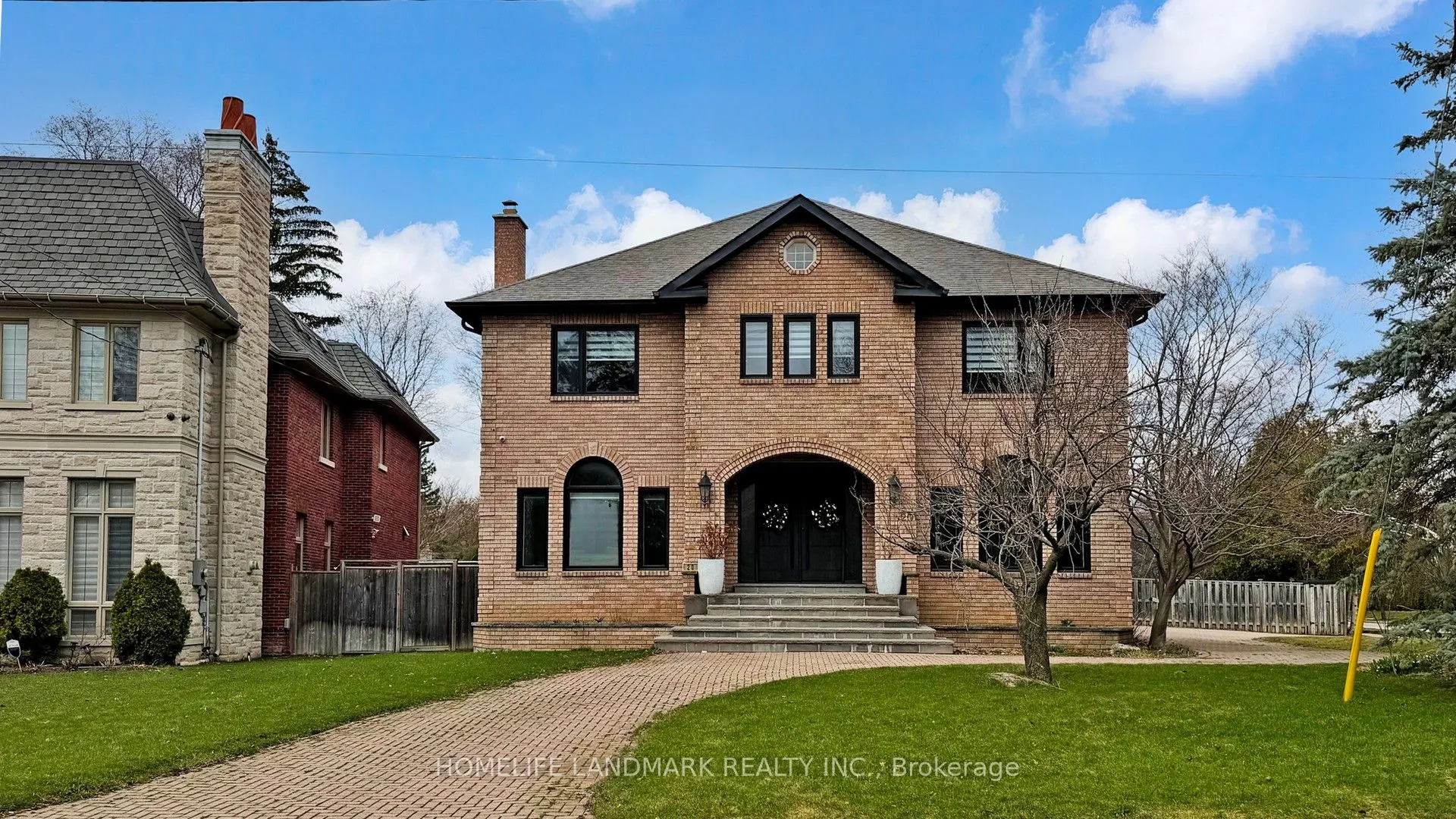 Detached Home For Sale | C12969044