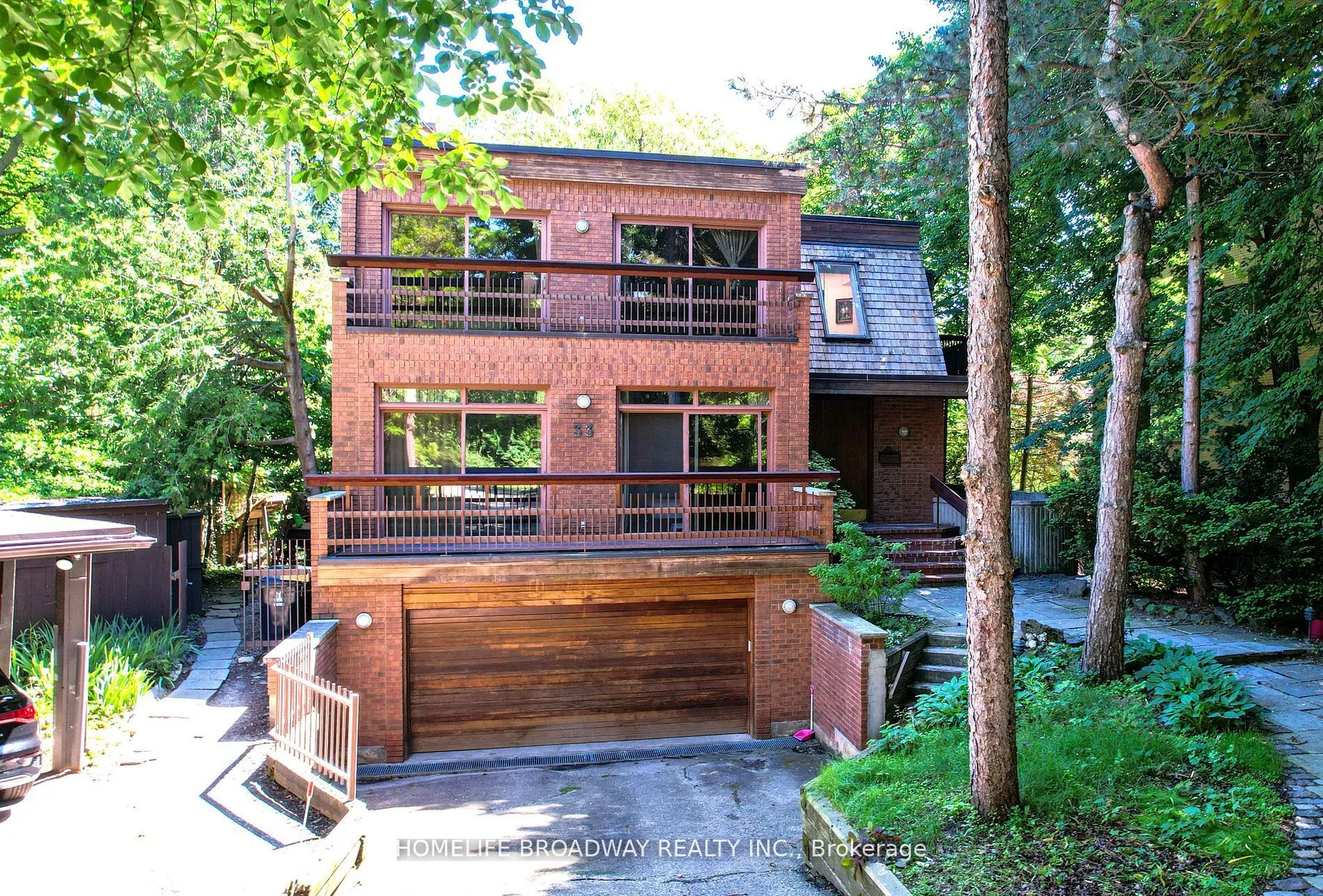 Detached Home For Sale | C12977932