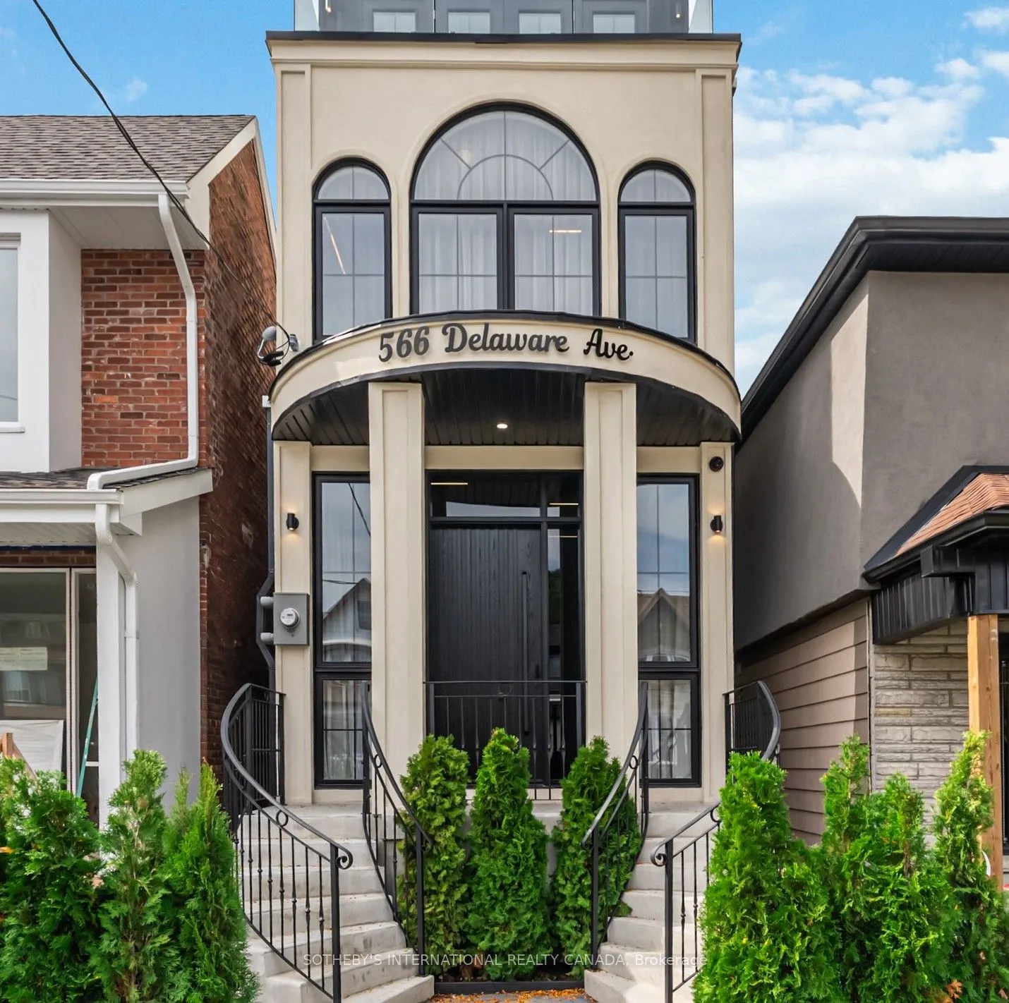 Detached Home For Sale | C12979504