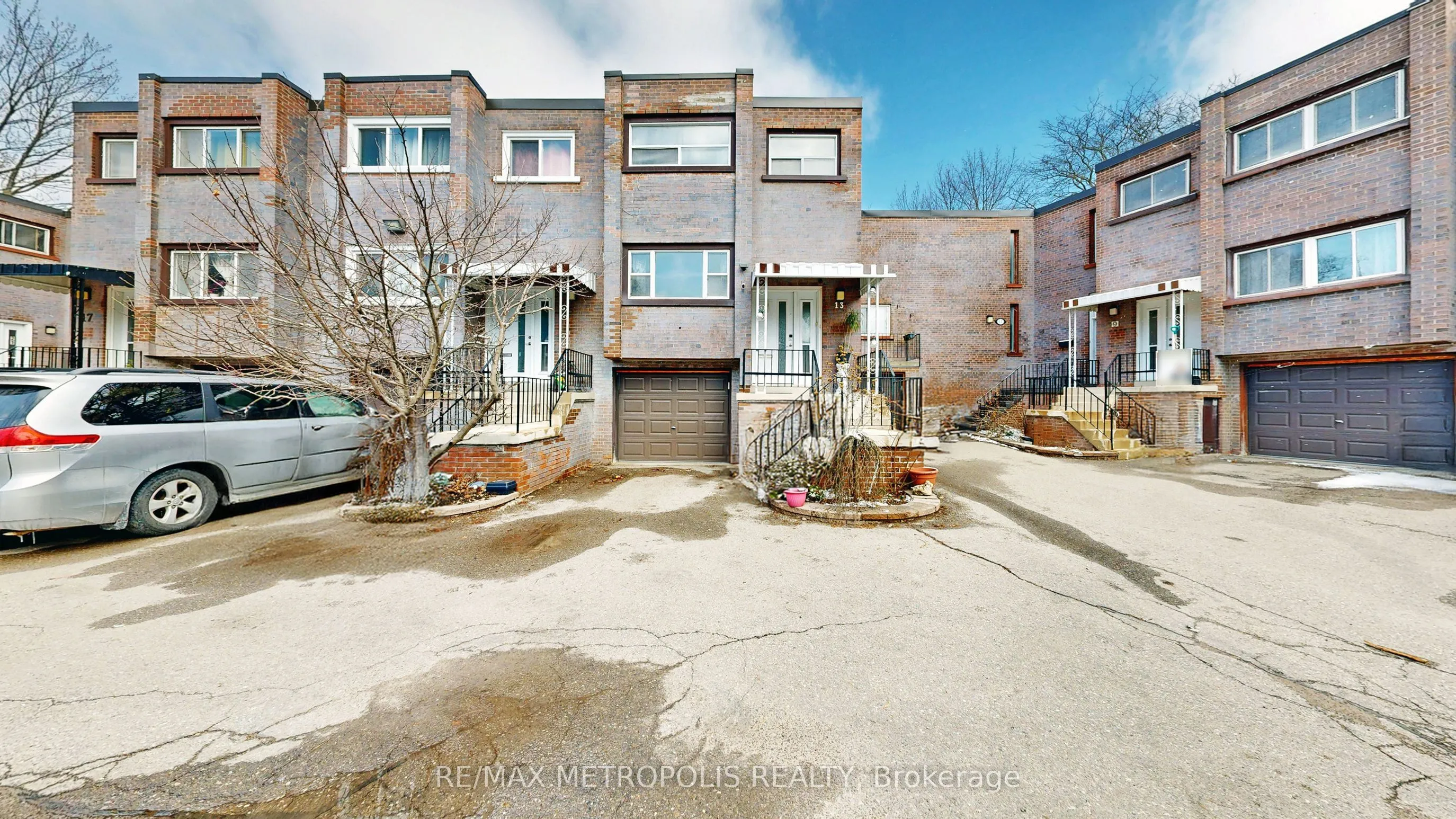 Property For Sale | C12982946