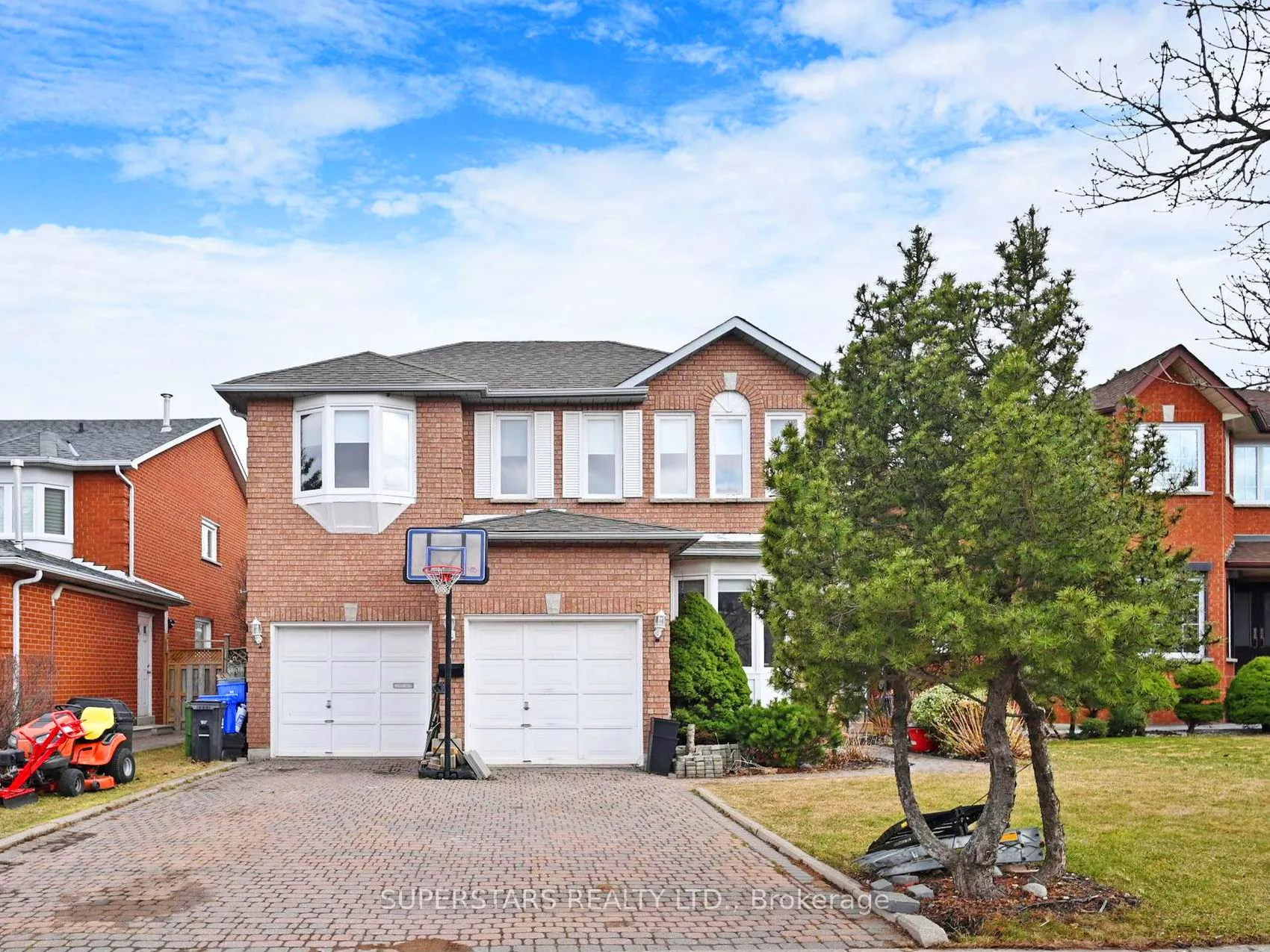 Detached Home For Sale | C12984686
