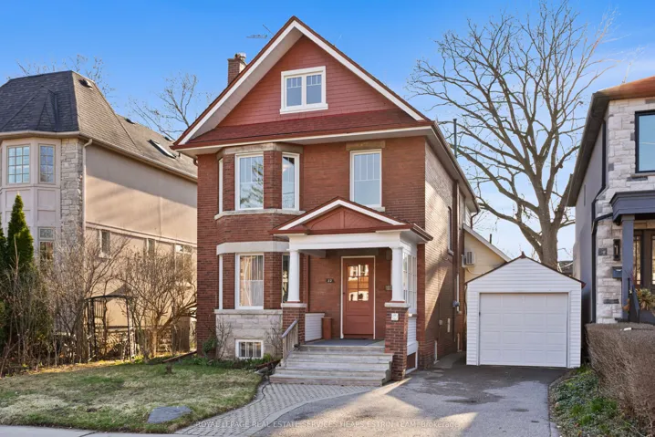 32  Belcourt  Road, Toronto C10, ON M4S 2T9