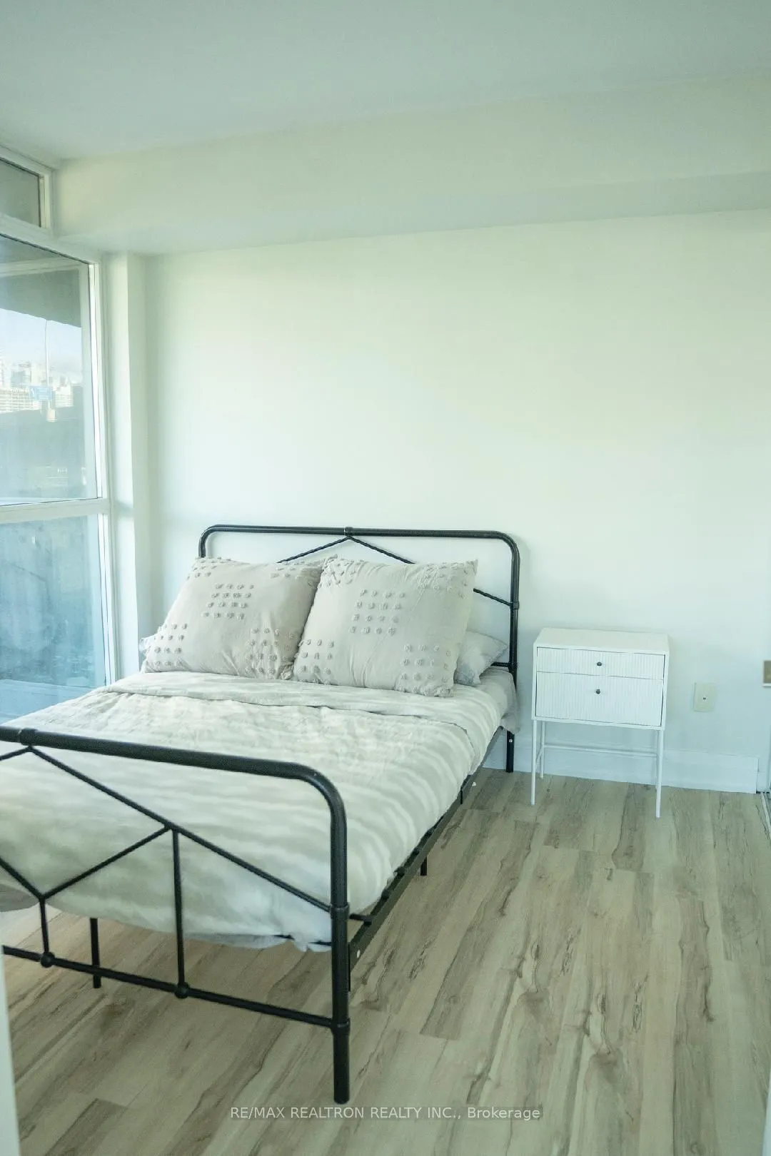 Property For Sale | C12992346
