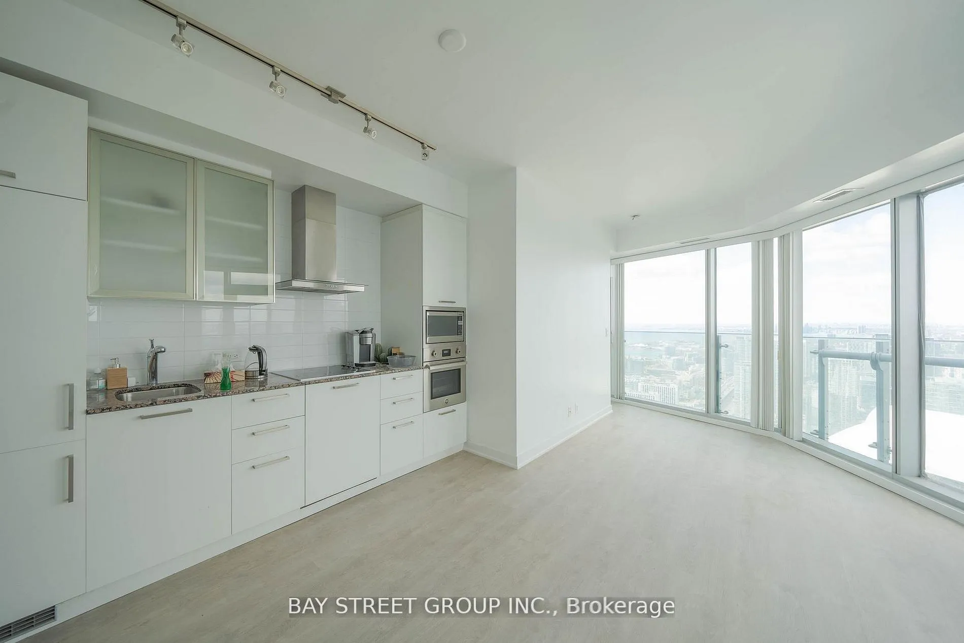 Property For Lease | C13001378