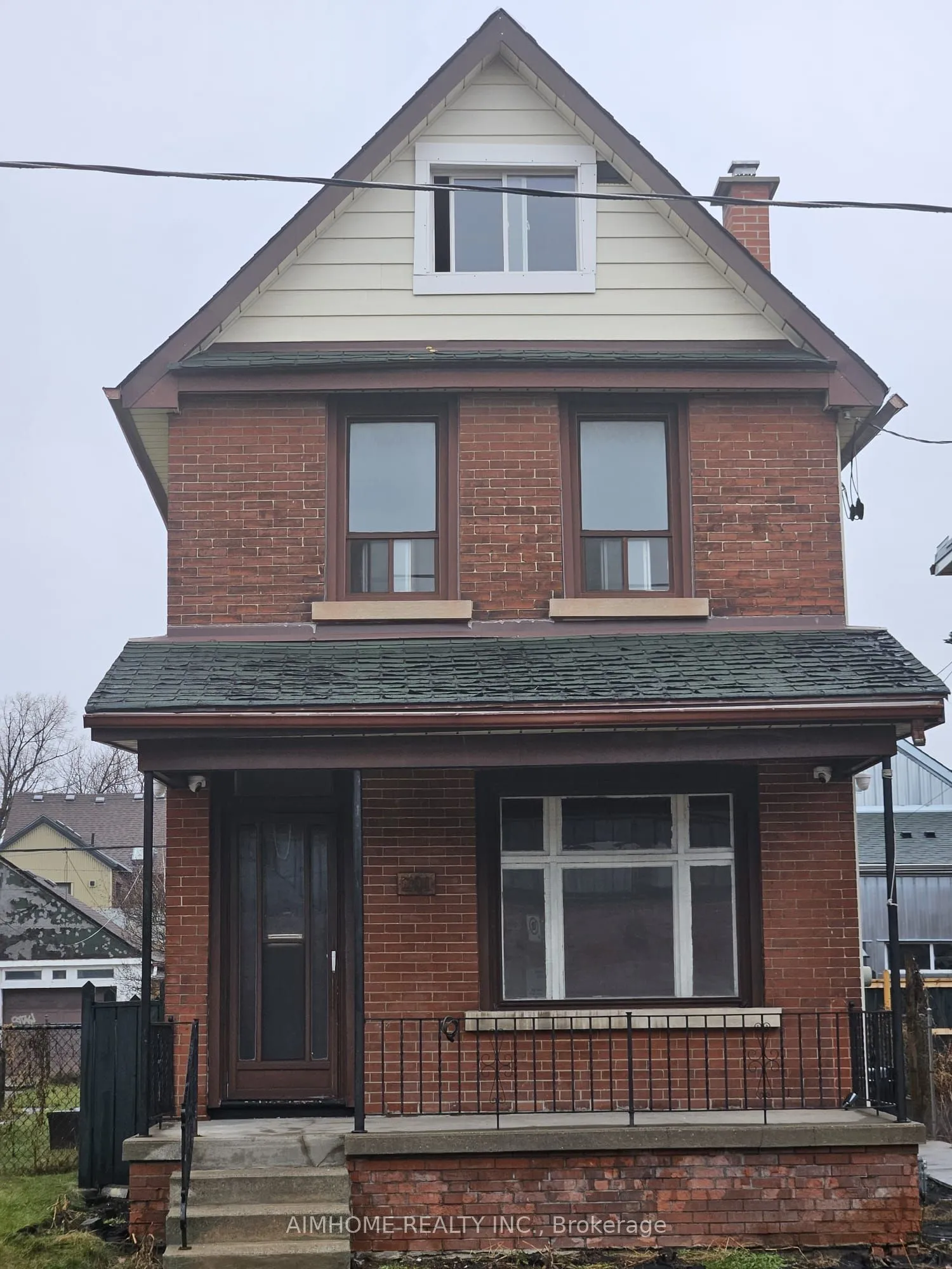 Detached Home For Sale | C13008902