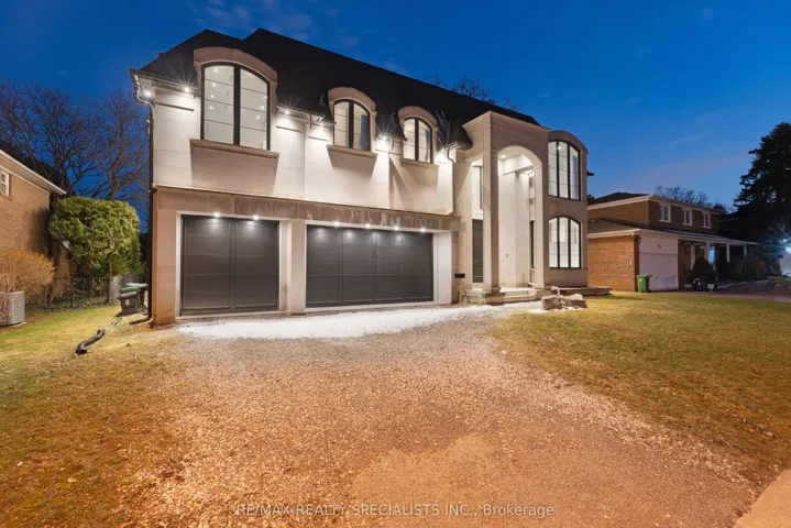 95  Lord Seaton  Road, Toronto C12, ON M2P 1K7