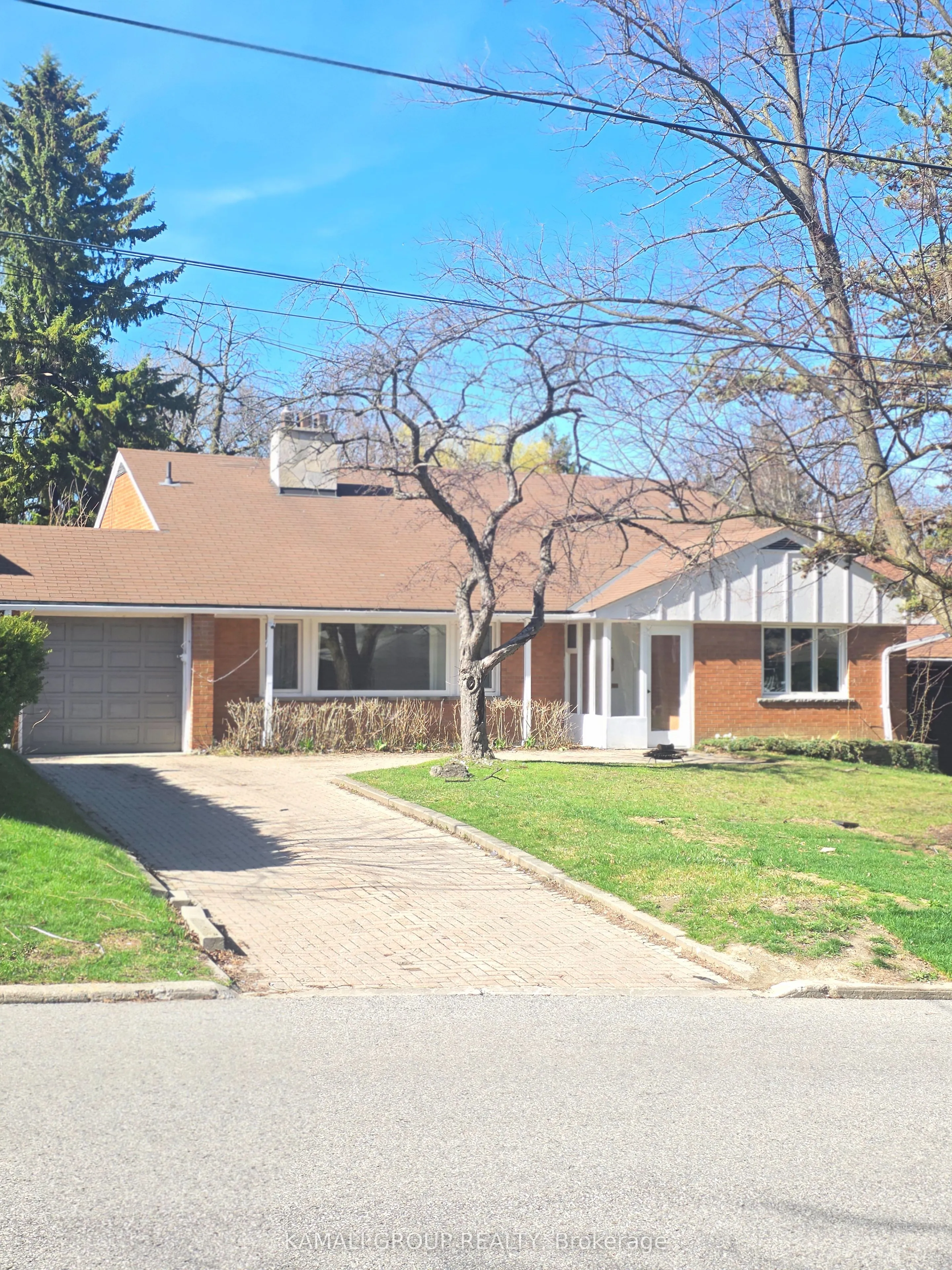 Detached Home For Sale | C13015306