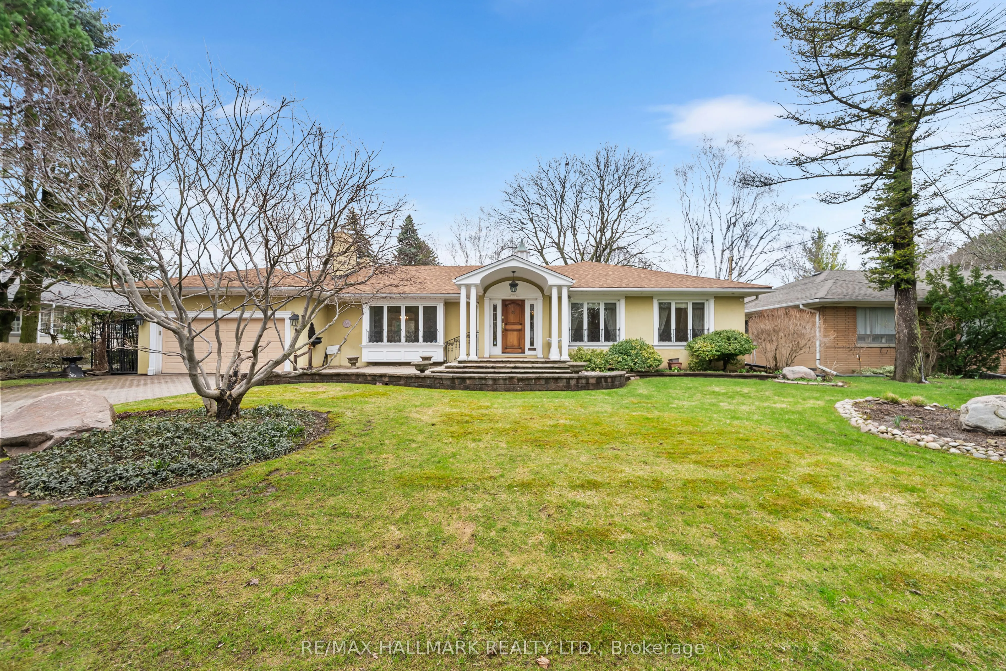 Detached Home For Sale | C13020732