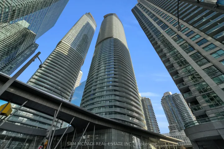 12  York  Street, Toronto C01, ON M5J 0A9