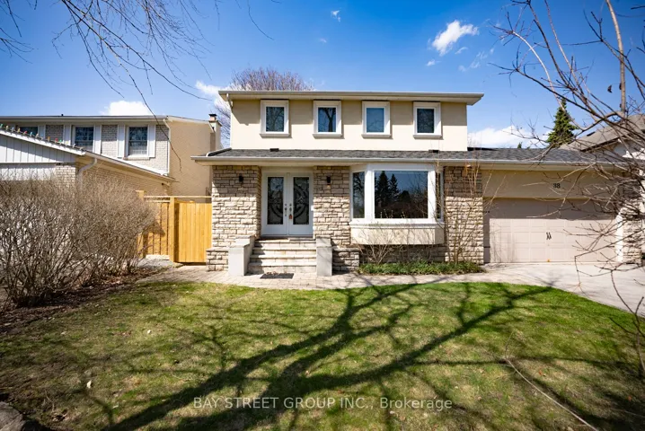 38  Foursome  Crescent, Toronto C12, ON M2P 1W3