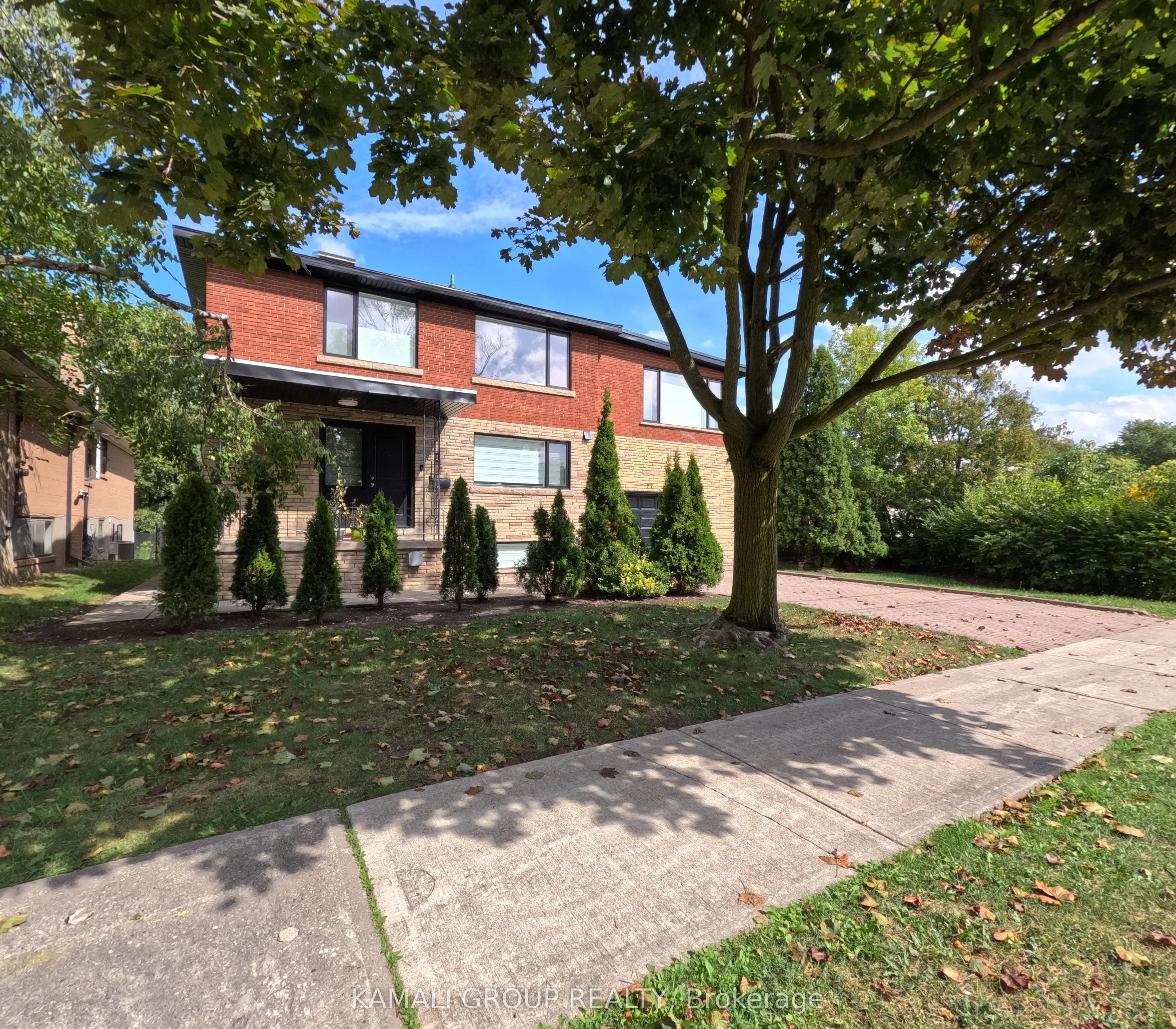 Detached Home For Sale | C13024828