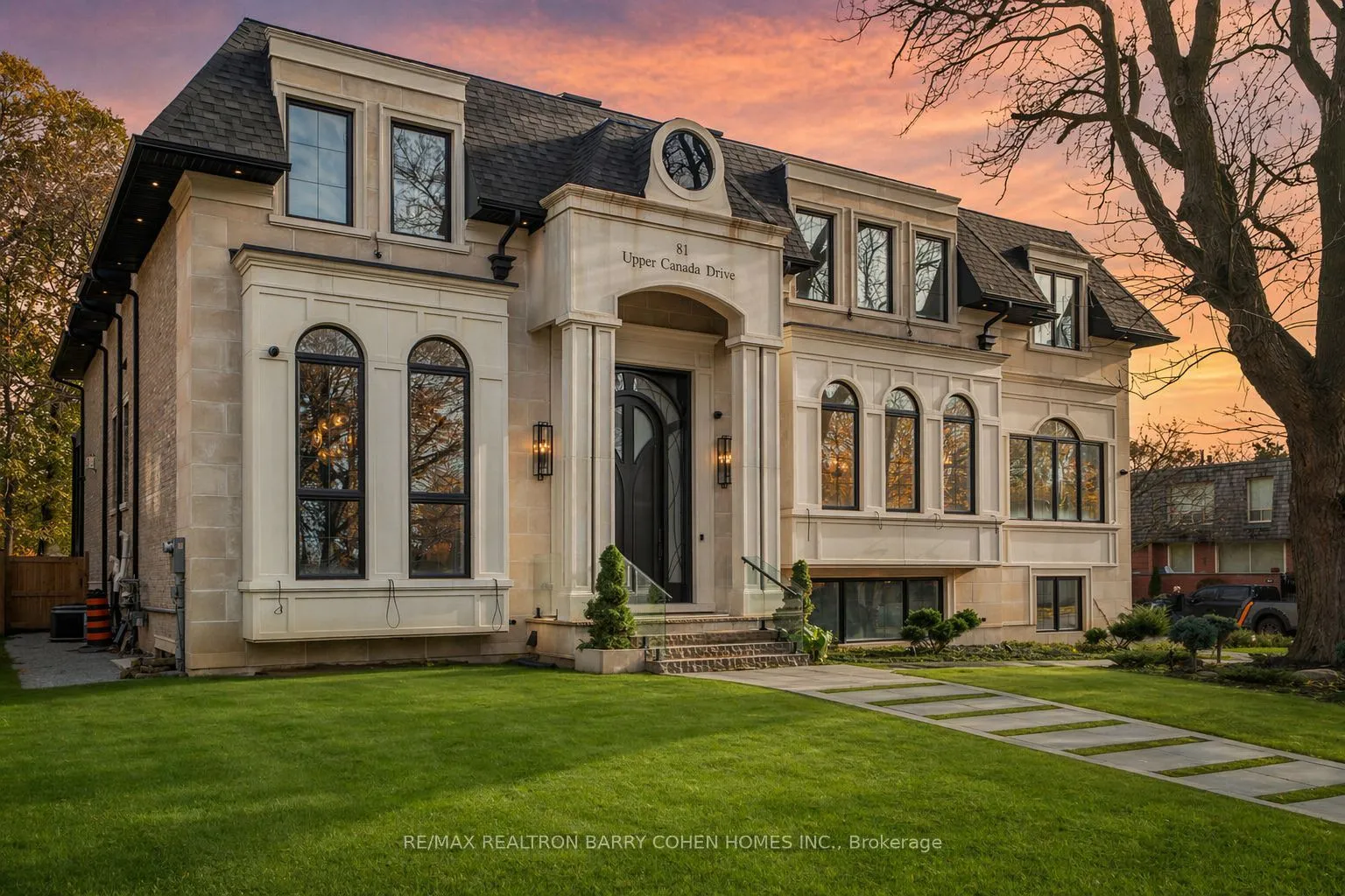 Detached Home For Sale | C13026590
