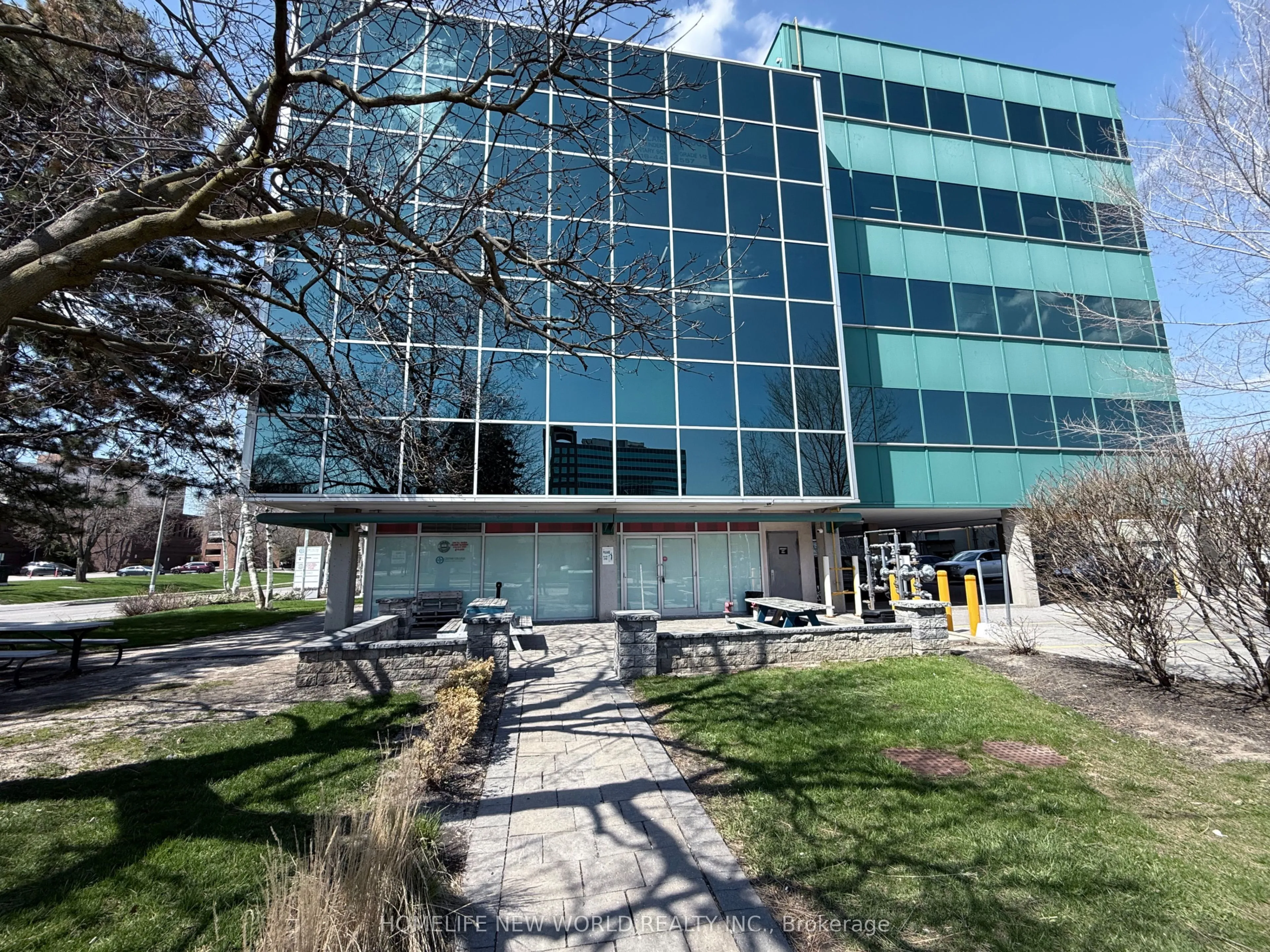 Property For Lease | C13032222