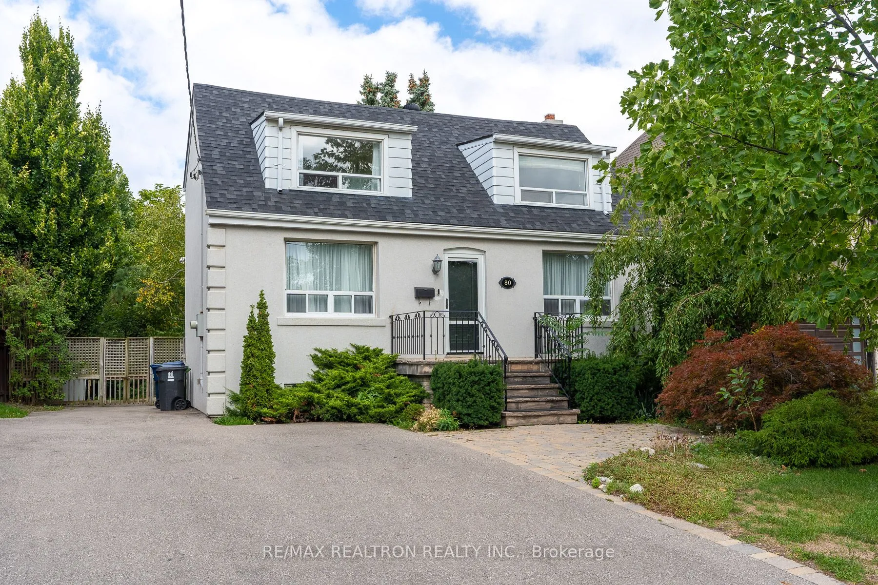 Detached Home For Lease | C13033964