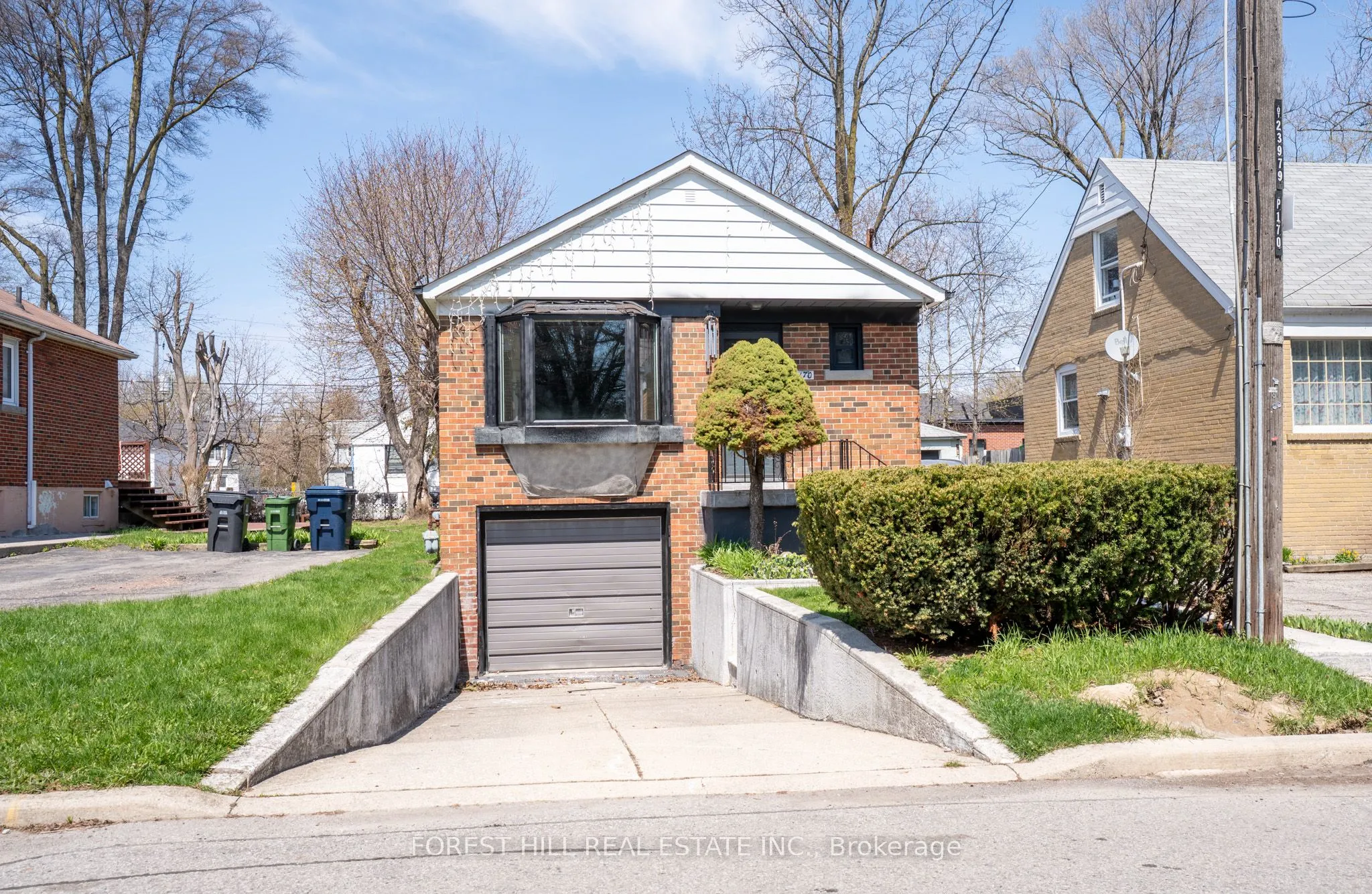Detached Home For Lease | C13038574