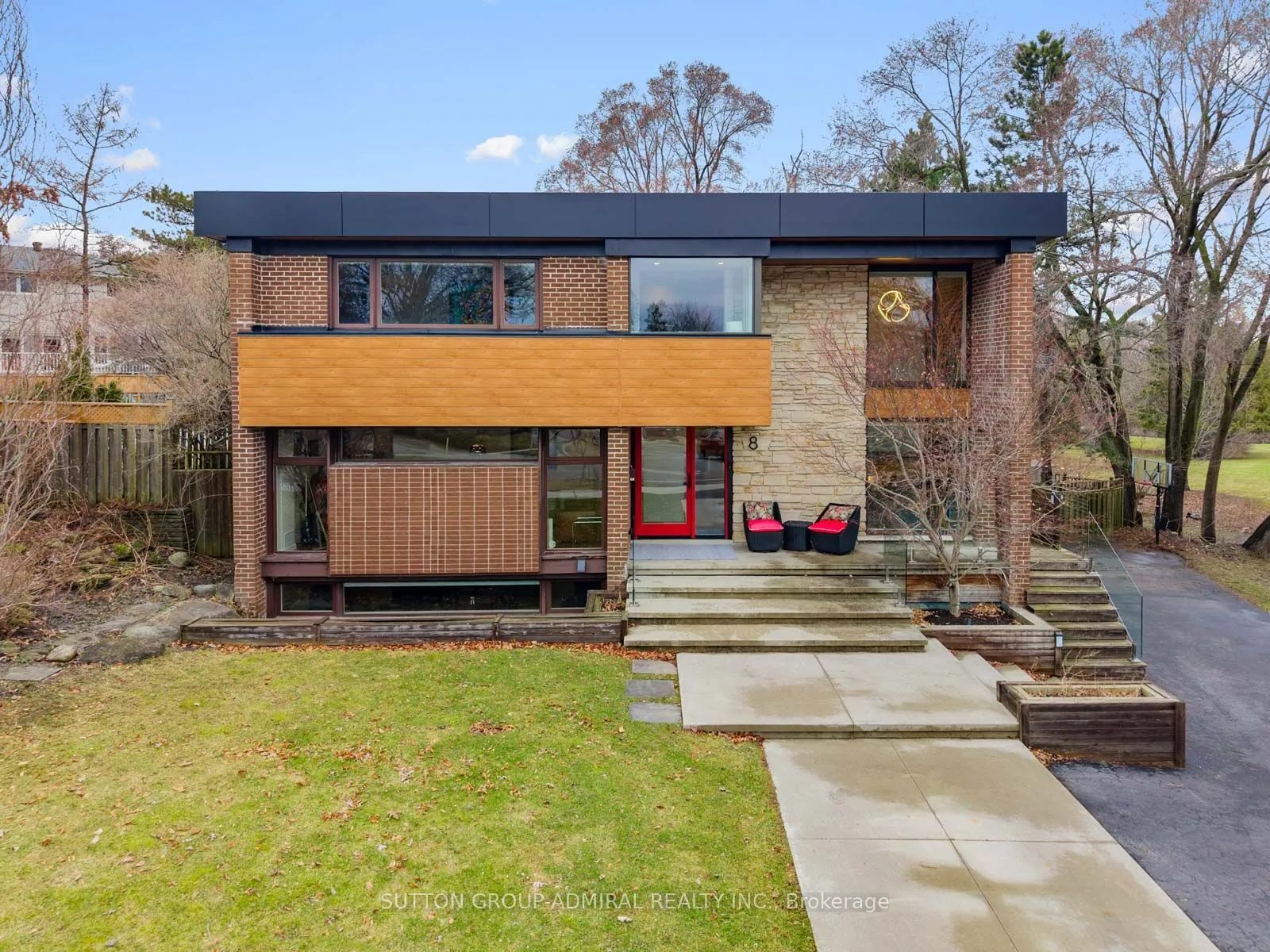 Detached Home For Sale | C13044588