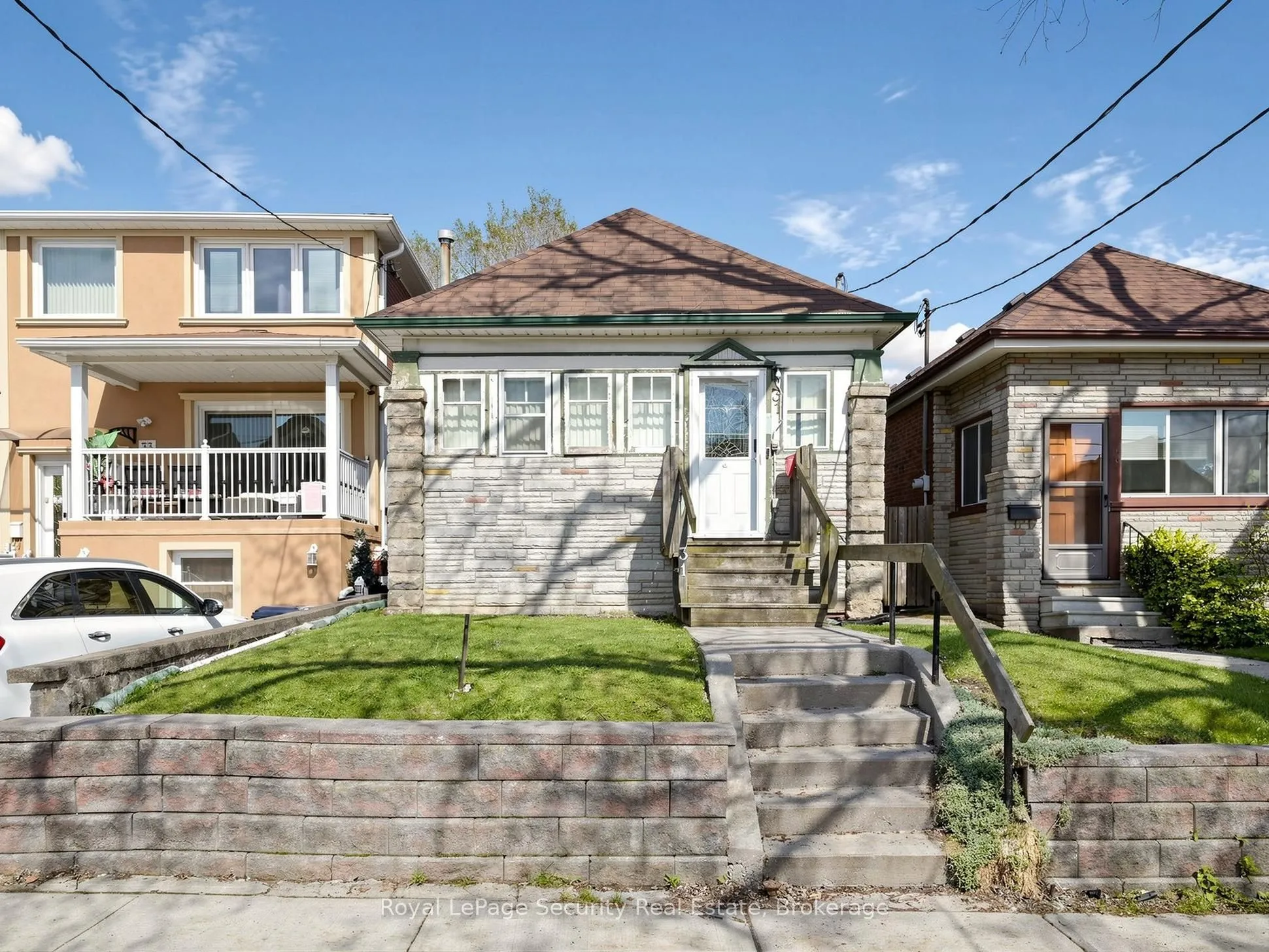 Detached Home For Sale | C13047612