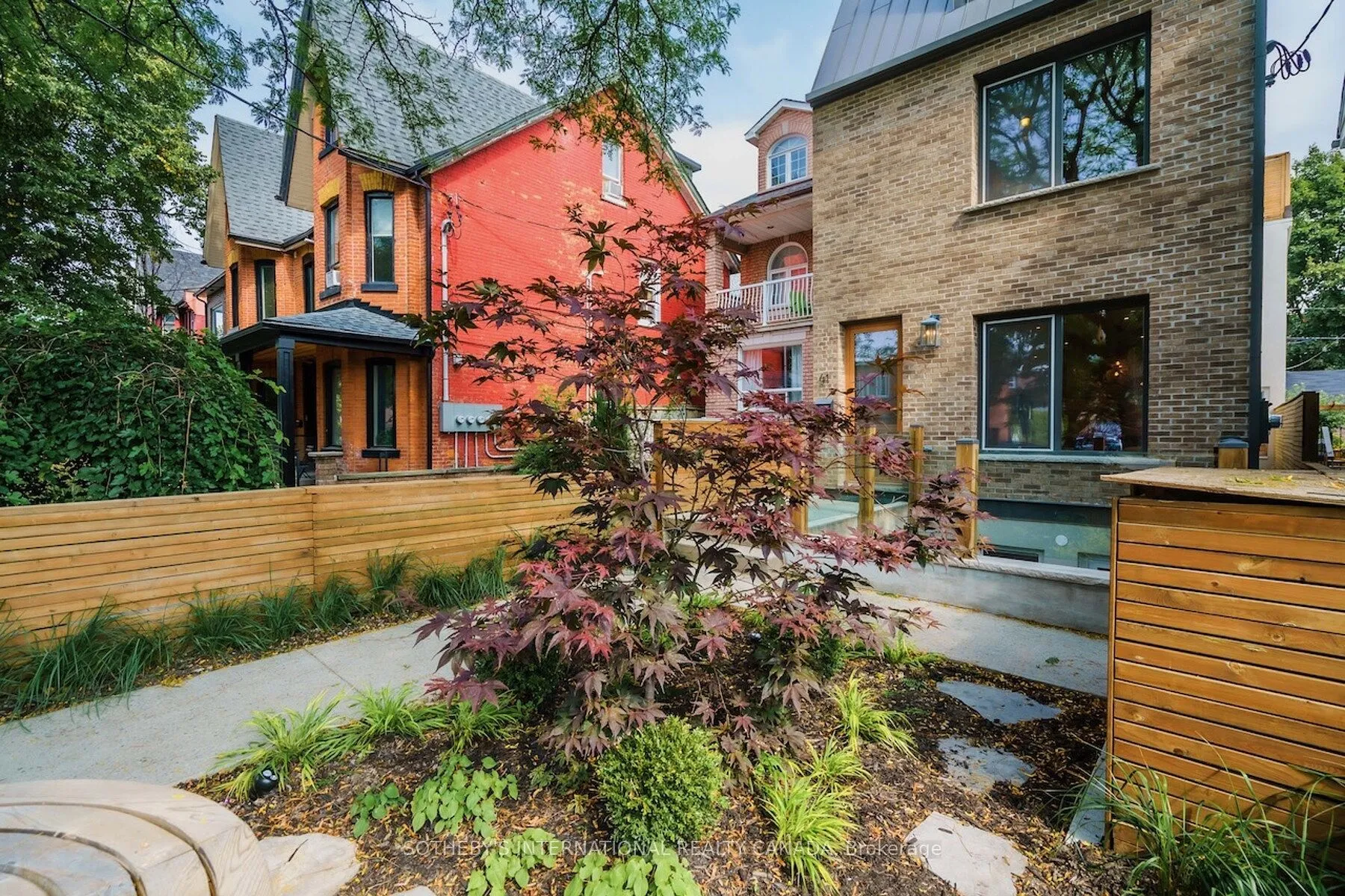 Detached Home For Sale | C13048386